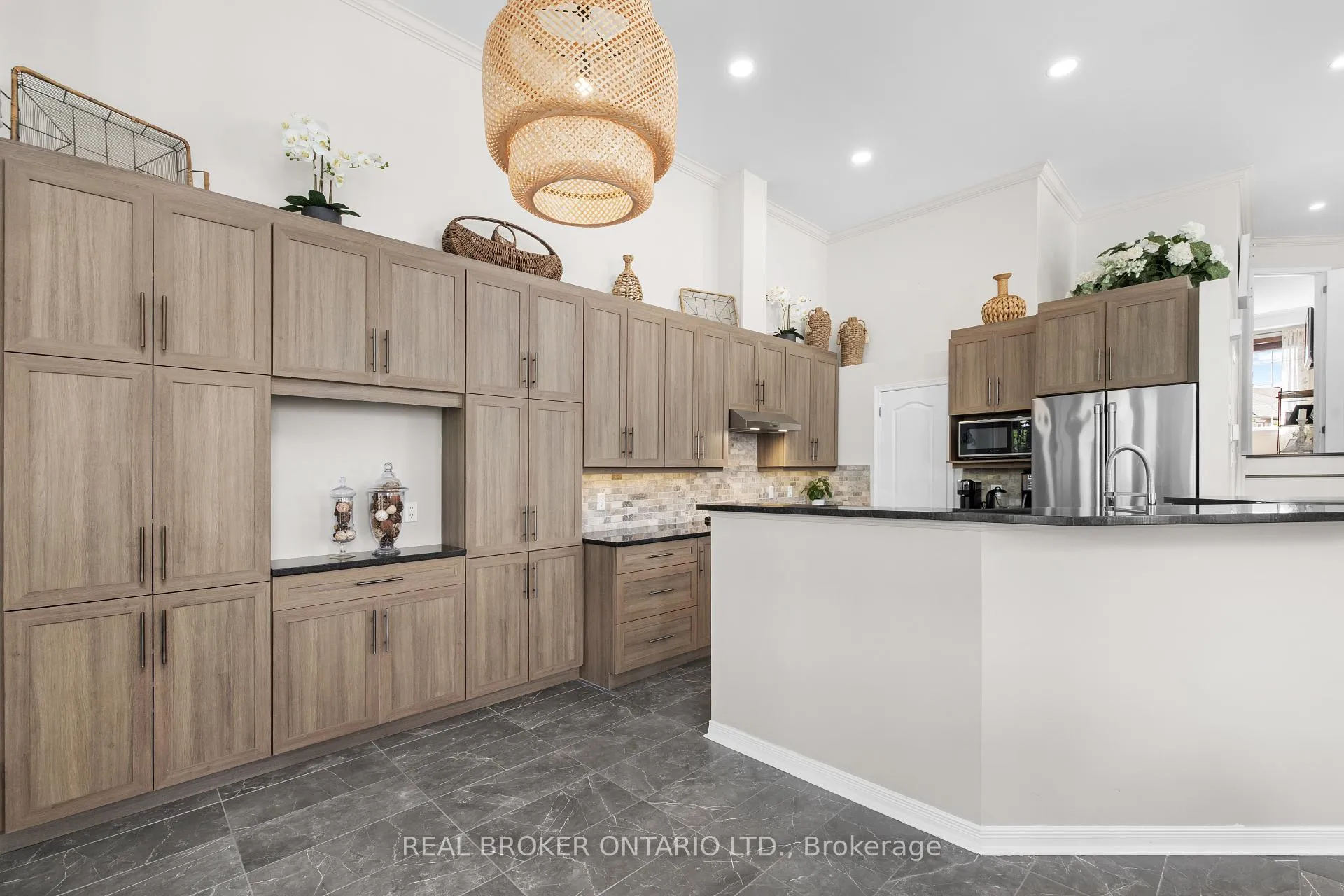 Photo 19 of 124 Macassa Circle, Ottawa, Kanata - Kanata Lakes/Heritage Hills — HOMEH