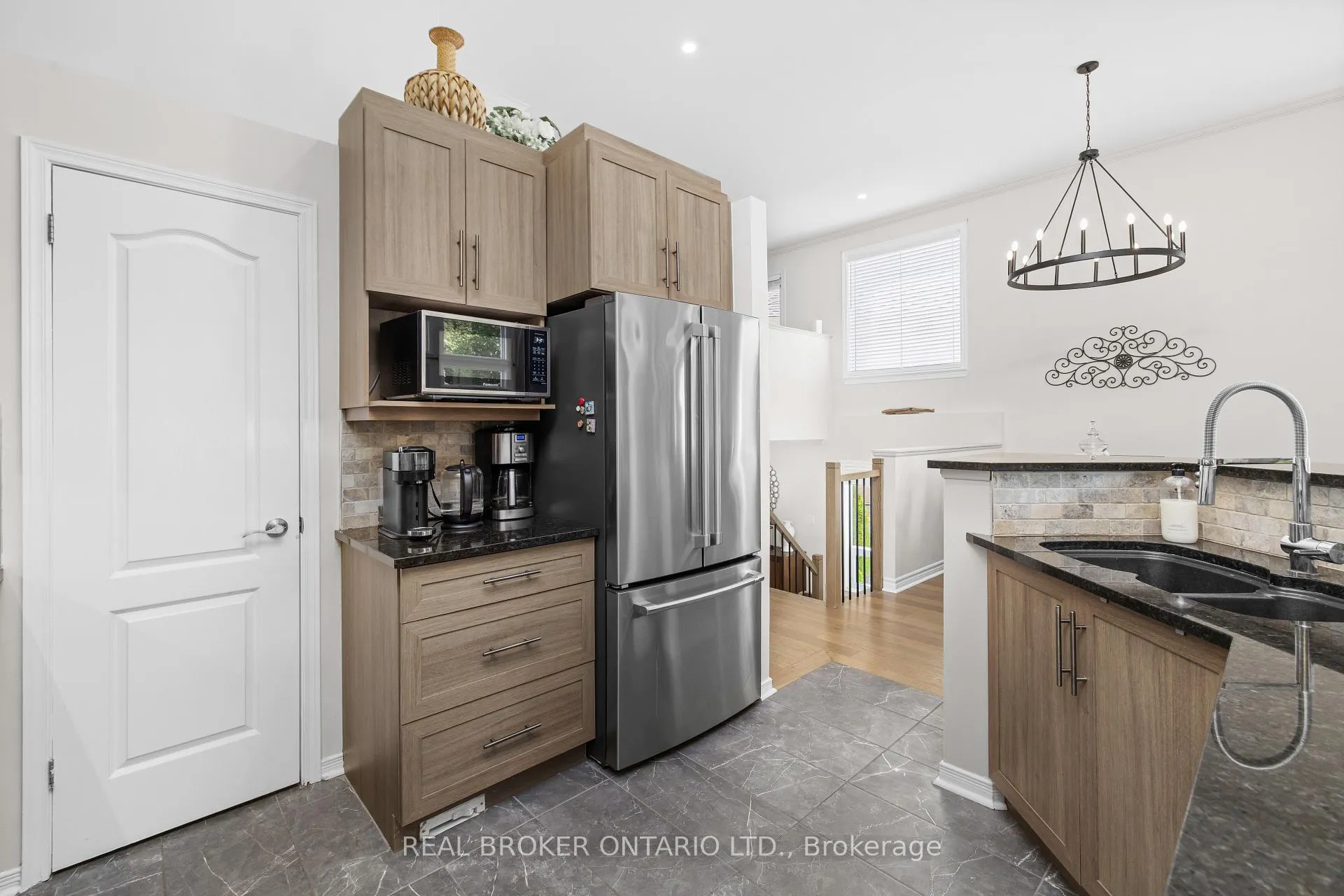 Photo 21 of 124 Macassa Circle, Ottawa, Kanata - Kanata Lakes/Heritage Hills — HOMEH
