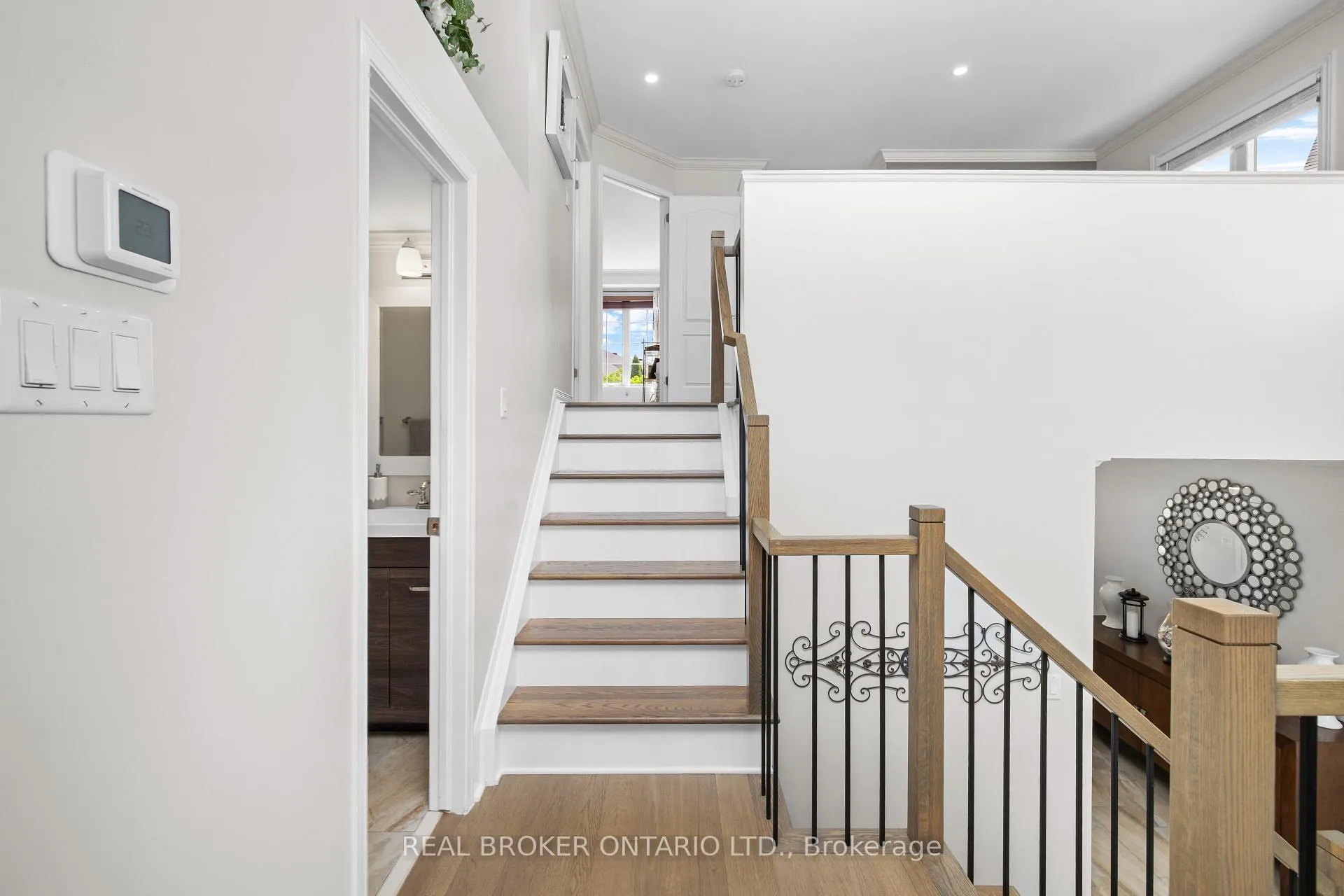 Photo 27 of 124 Macassa Circle, Ottawa, Kanata - Kanata Lakes/Heritage Hills — HOMEH