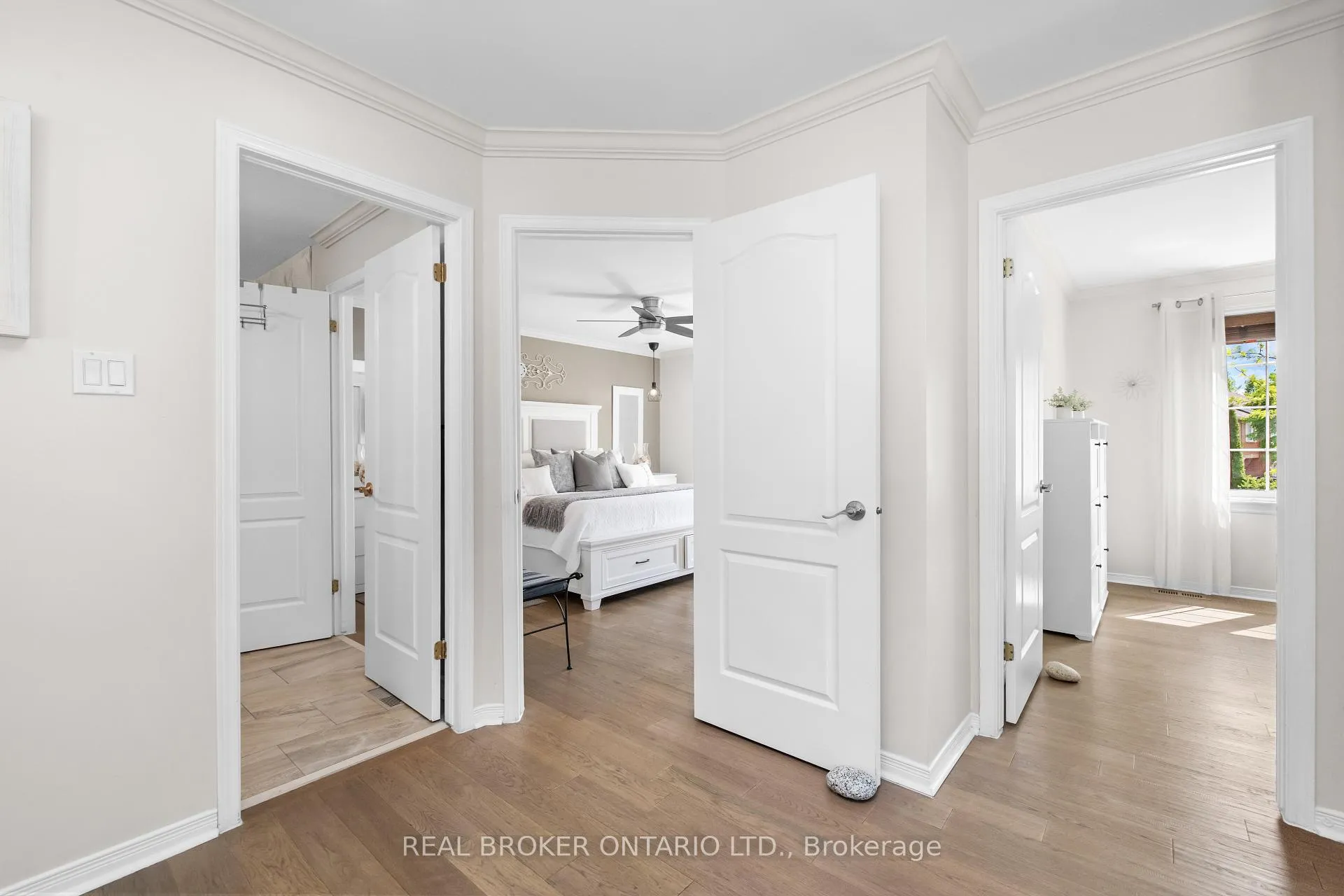 Photo 31 of 124 Macassa Circle, Ottawa, Kanata - Kanata Lakes/Heritage Hills — HOMEH