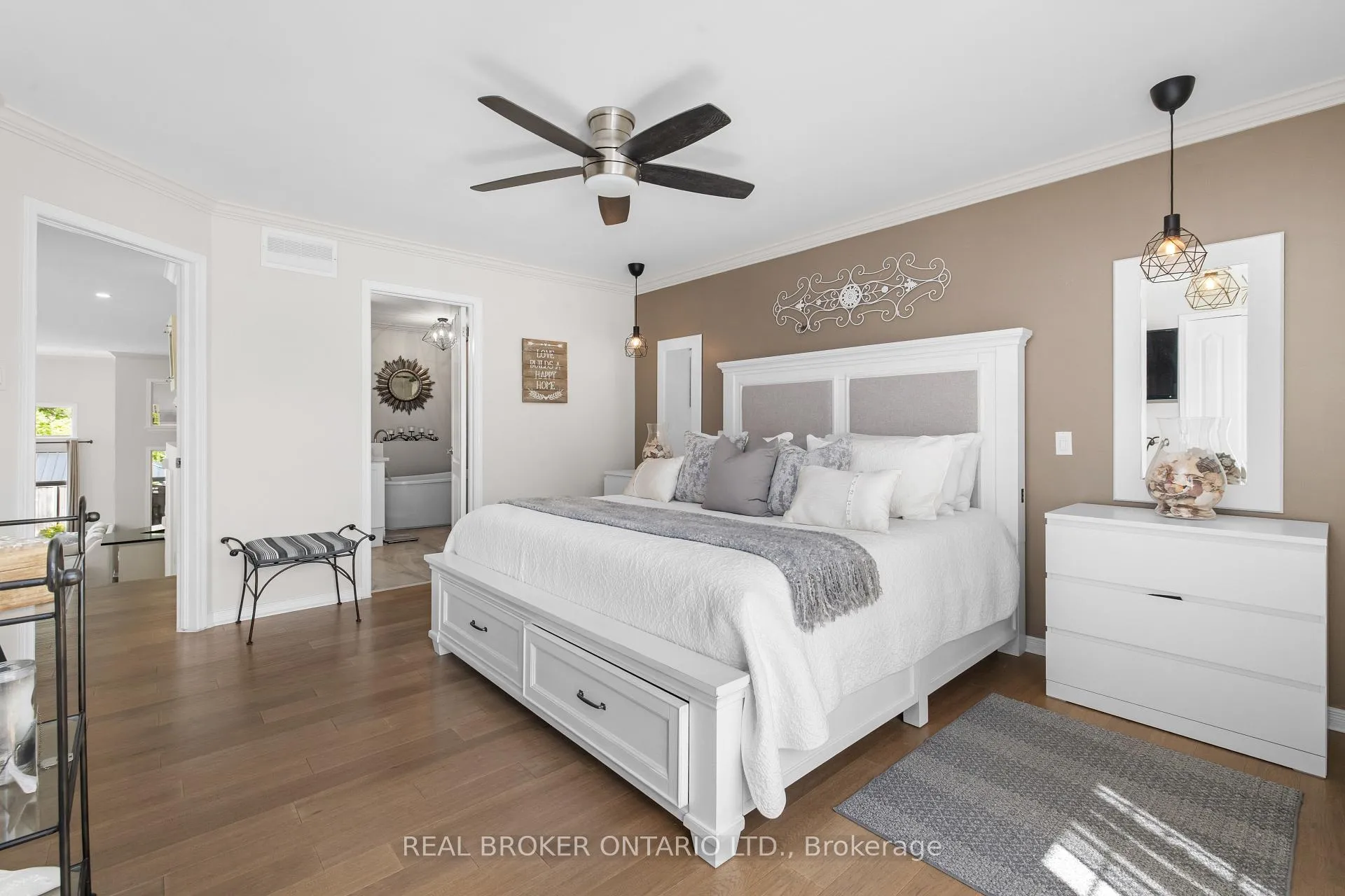 Photo 33 of 124 Macassa Circle, Ottawa, Kanata - Kanata Lakes/Heritage Hills — HOMEH