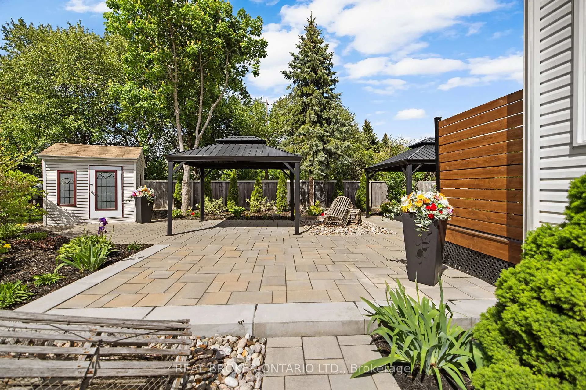 Photo 48 of 124 Macassa Circle, Ottawa, Kanata - Kanata Lakes/Heritage Hills — HOMEH