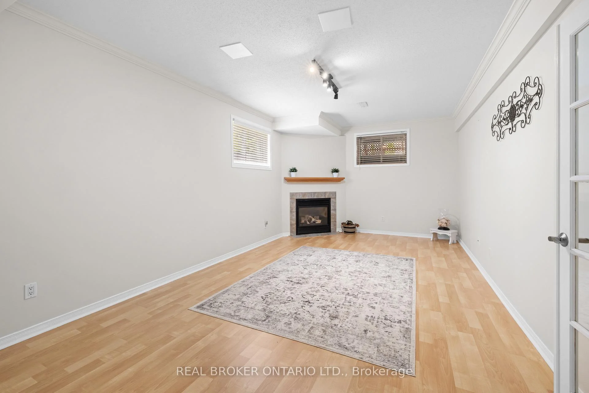 Photo 43 of 124 Macassa Circle, Ottawa, Kanata - Kanata Lakes/Heritage Hills — HOMEH