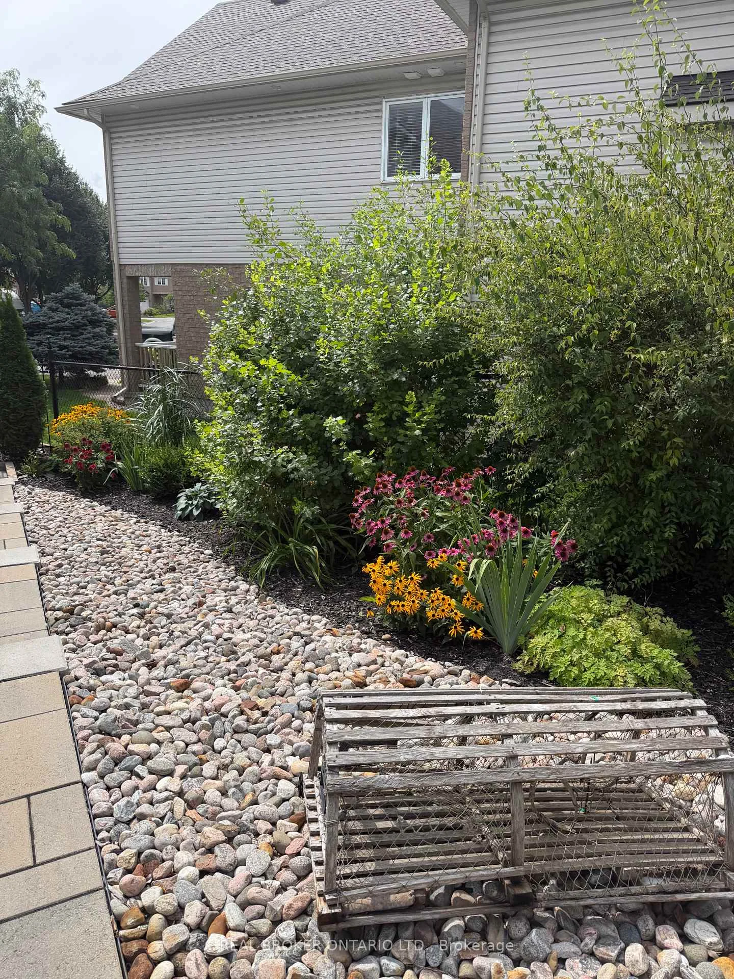 Photo 55 of 124 Macassa Circle, Ottawa, Kanata - Kanata Lakes/Heritage Hills — HOMEH