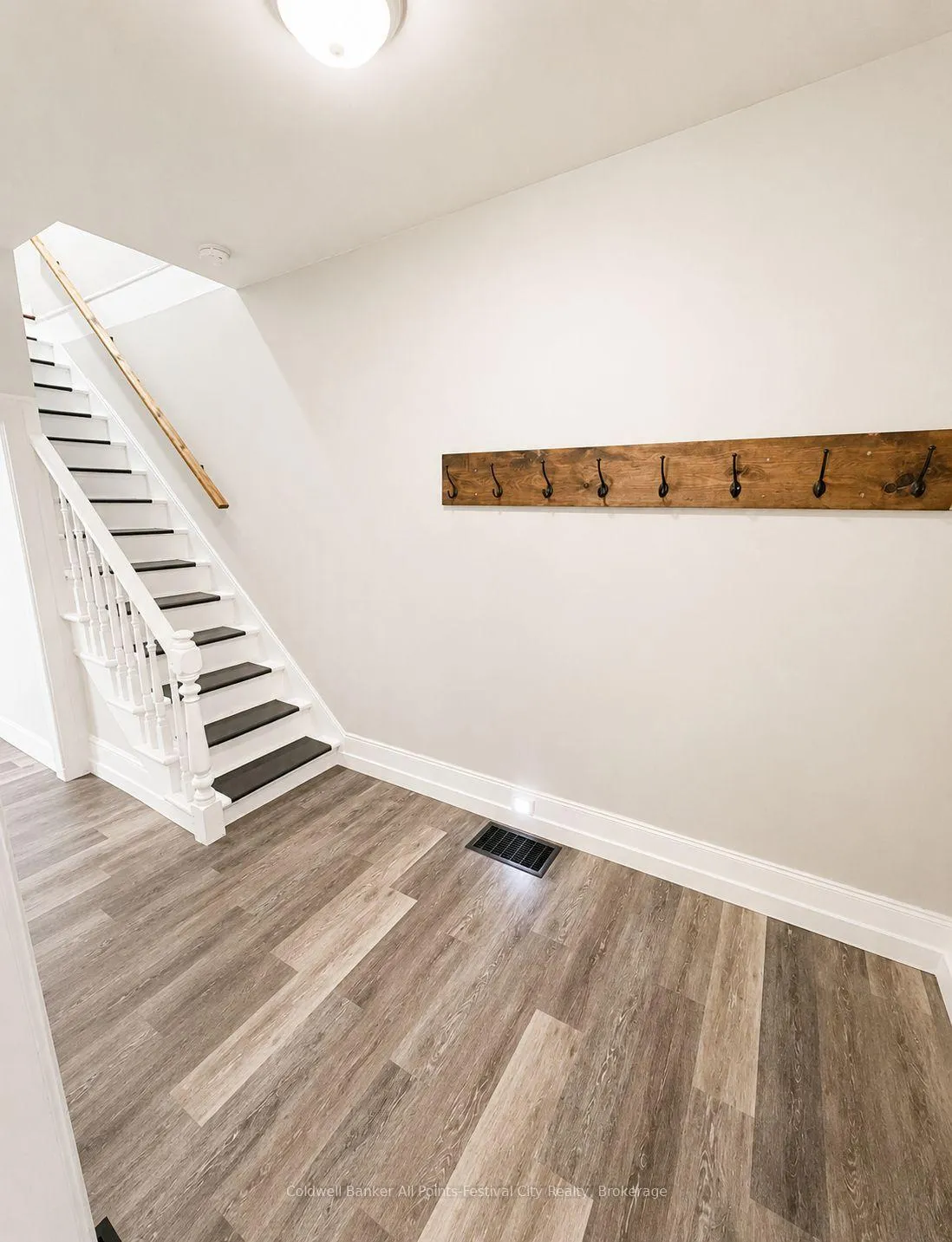 Photo 10 of 100 John Street E, North Huron, Wingham — HOMEH