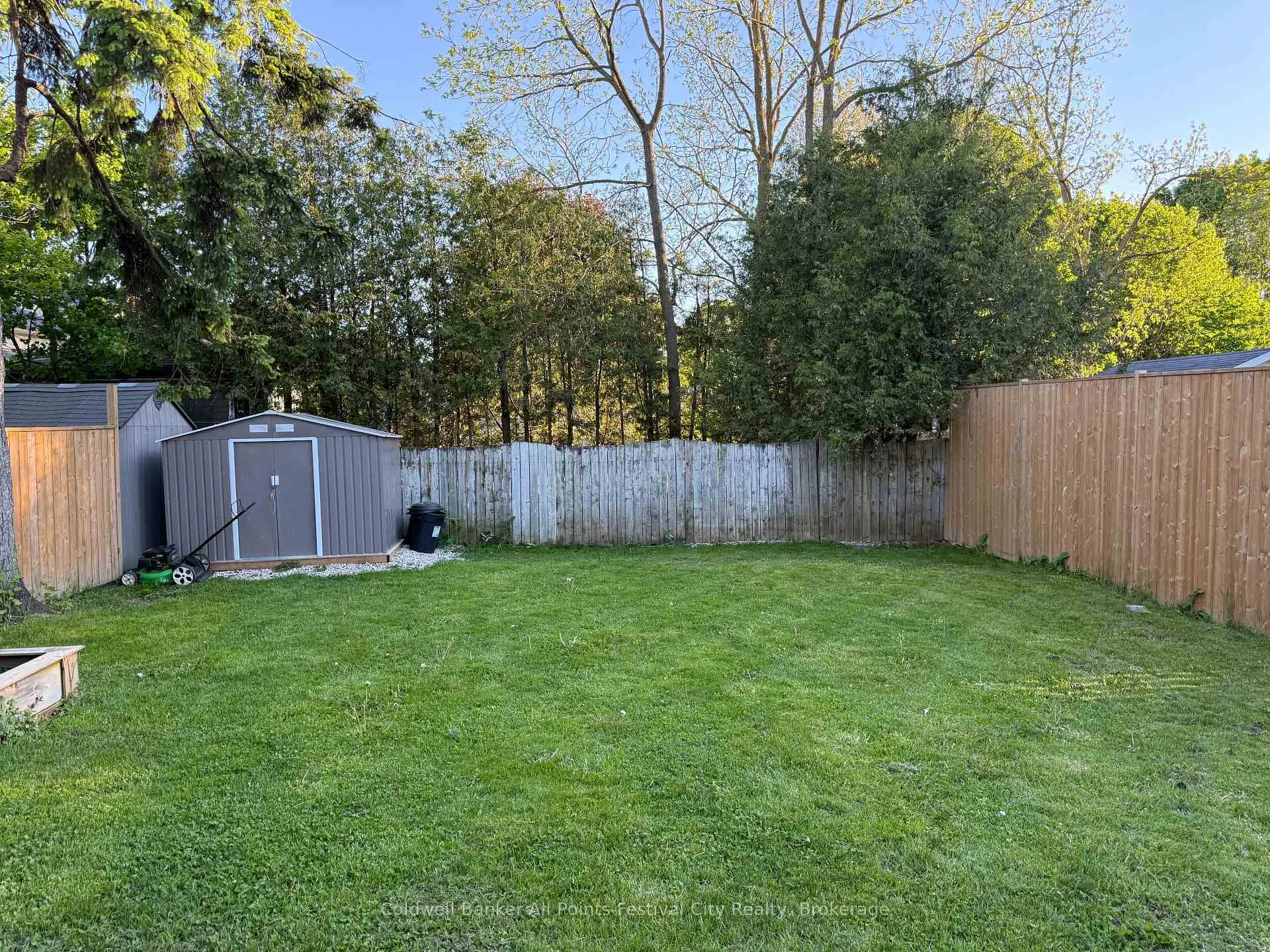 Photo 13 of 100 John Street E, North Huron, Wingham — HOMEH