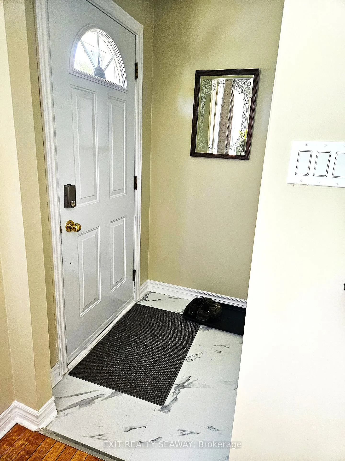 Photo 3 of 524 Anthony Street, Cornwall — HOMEH