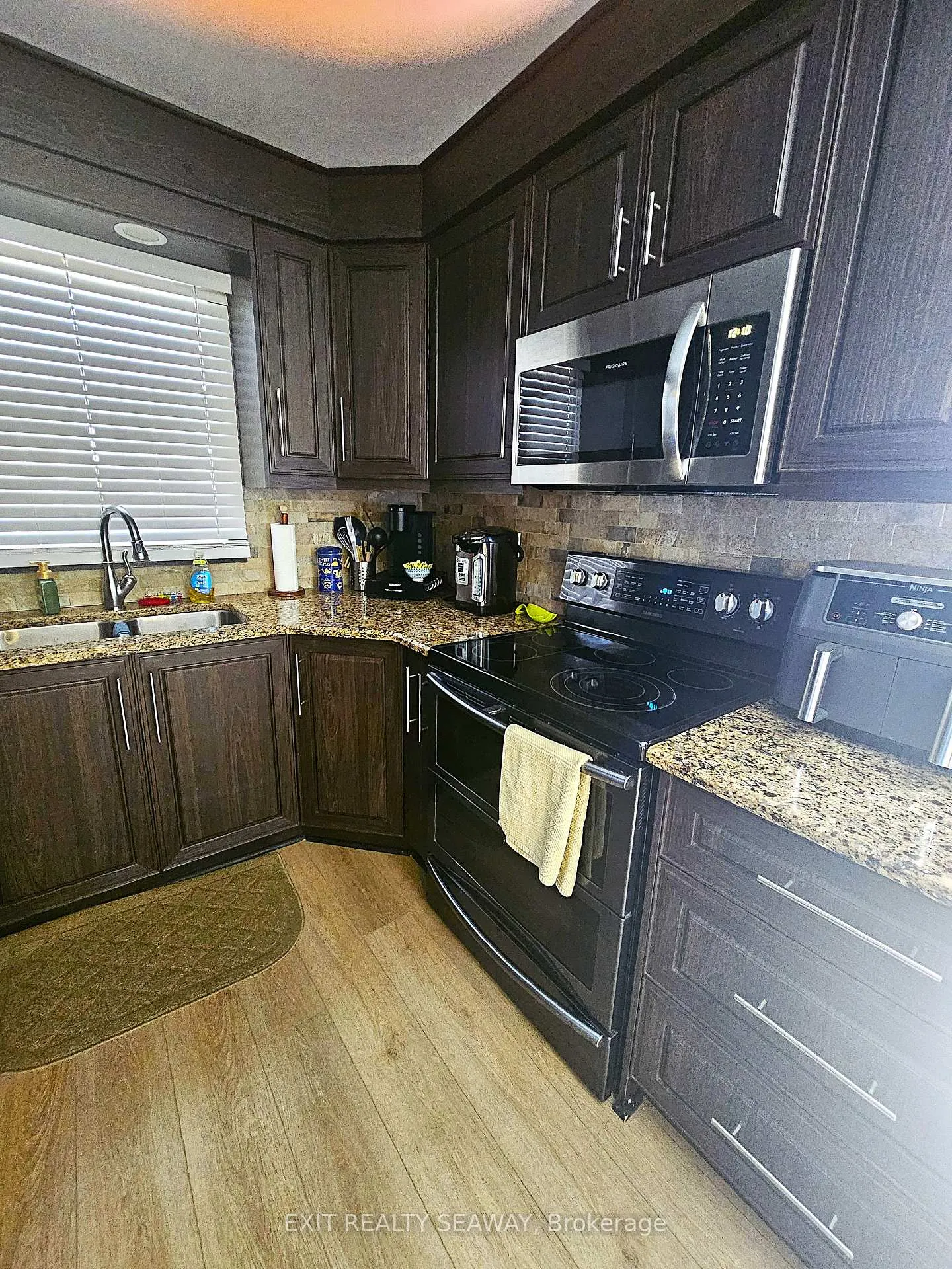Photo 14 of 524 Anthony Street, Cornwall — HOMEH
