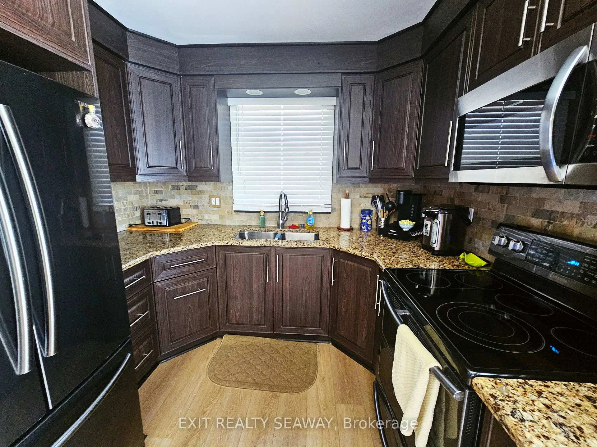 Photo 17 of 524 Anthony Street, Cornwall — HOMEH
