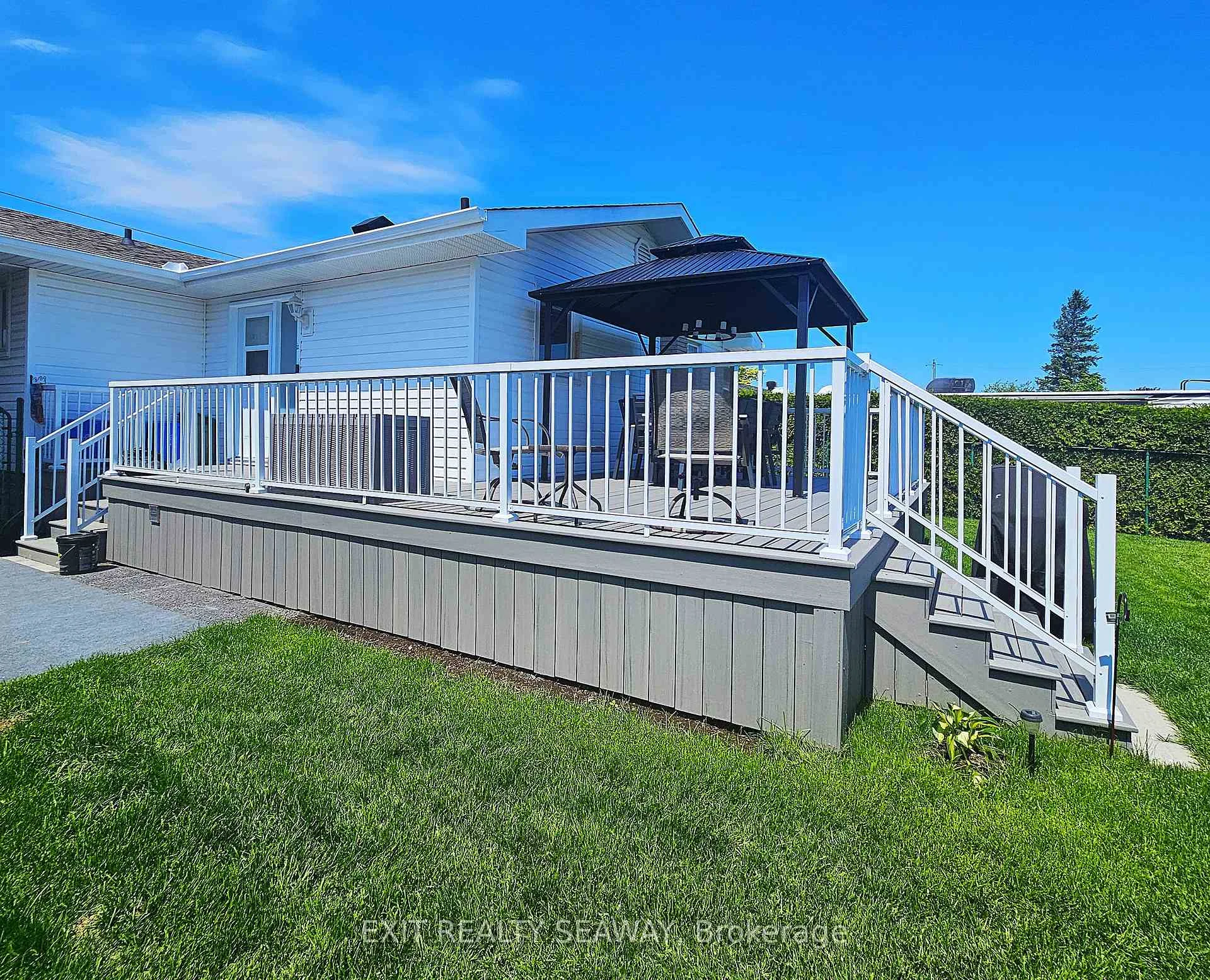 Photo 39 of 524 Anthony Street, Cornwall — HOMEH