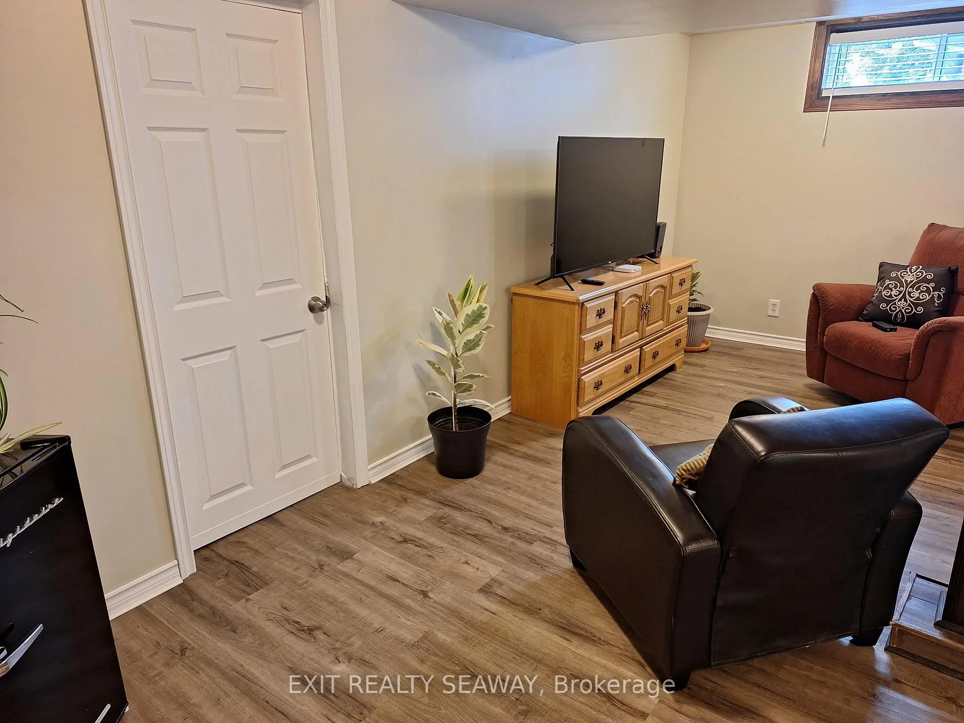 Photo 52 of 524 Anthony Street, Cornwall — HOMEH