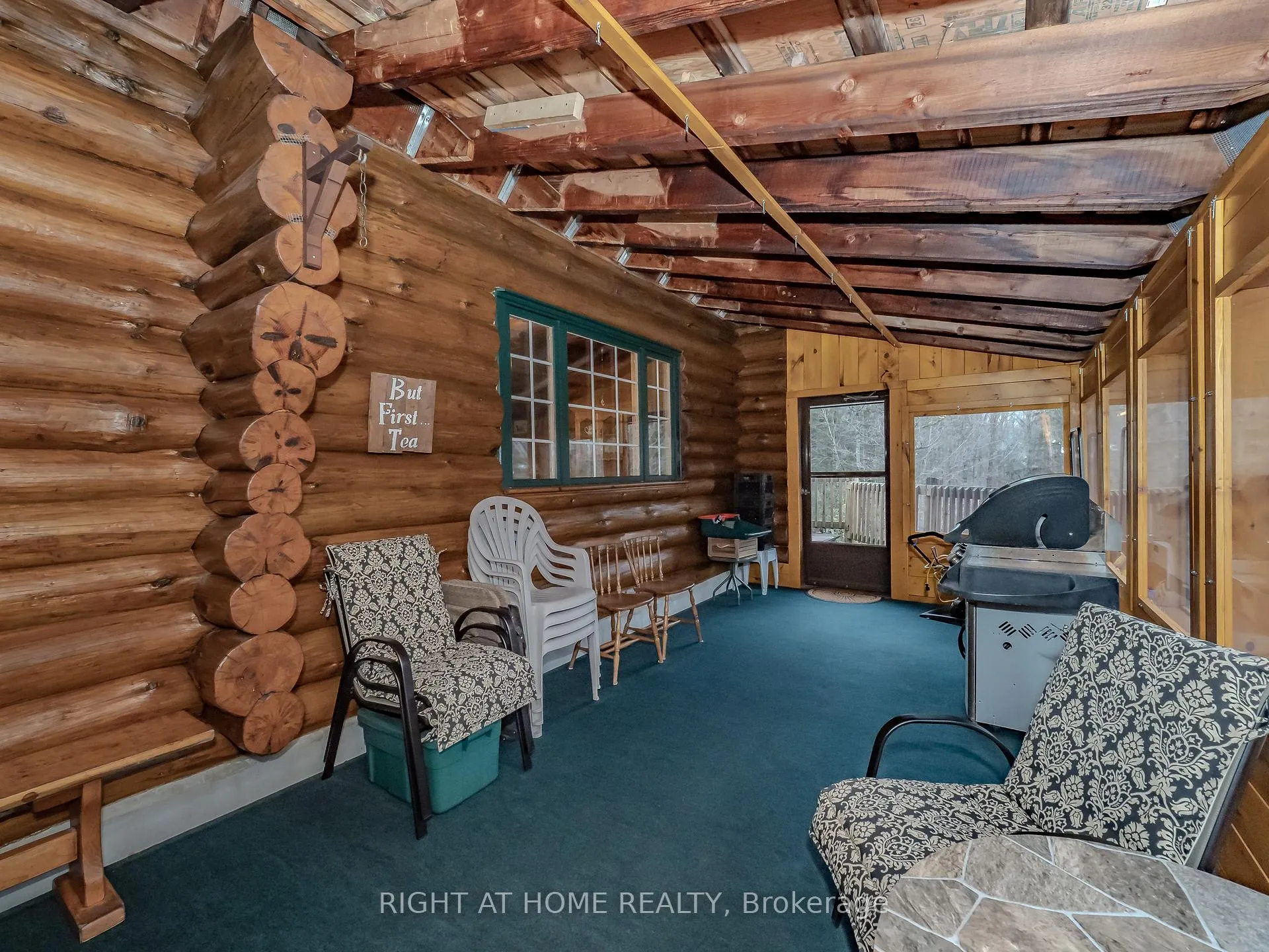 Photo 32 of 1696 Highway 118 E, Bracebridge, Draper — HOMEH
