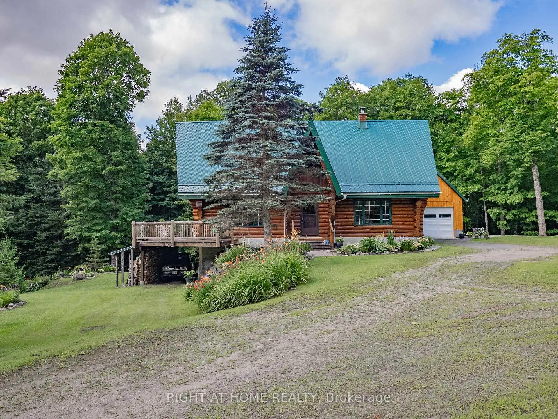Photo 34 of 1696 Highway 118 E, Bracebridge, Draper — HOMEH