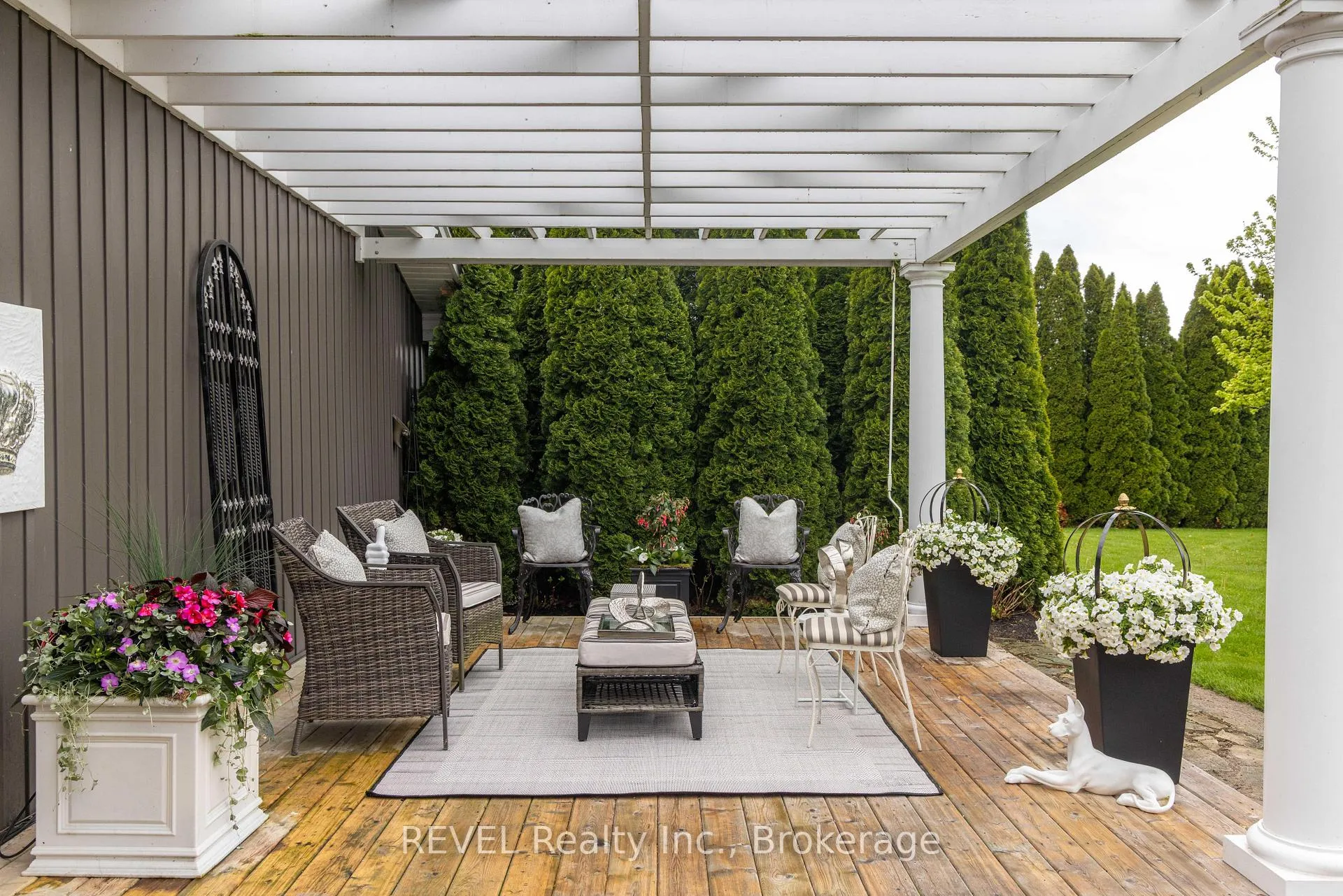Photo 34 of 72 Hunter Road, Niagara-on-the-Lake, Town — HOMEH