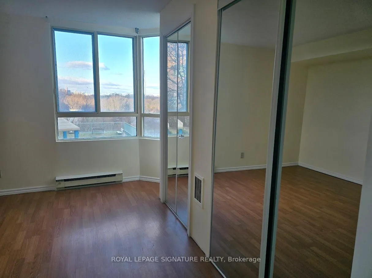 Photo 20 of Unit 213, 41 Markbrook Lane, Etobicoke, Mount Olive-Silverstone-Jamestown — HOMEH