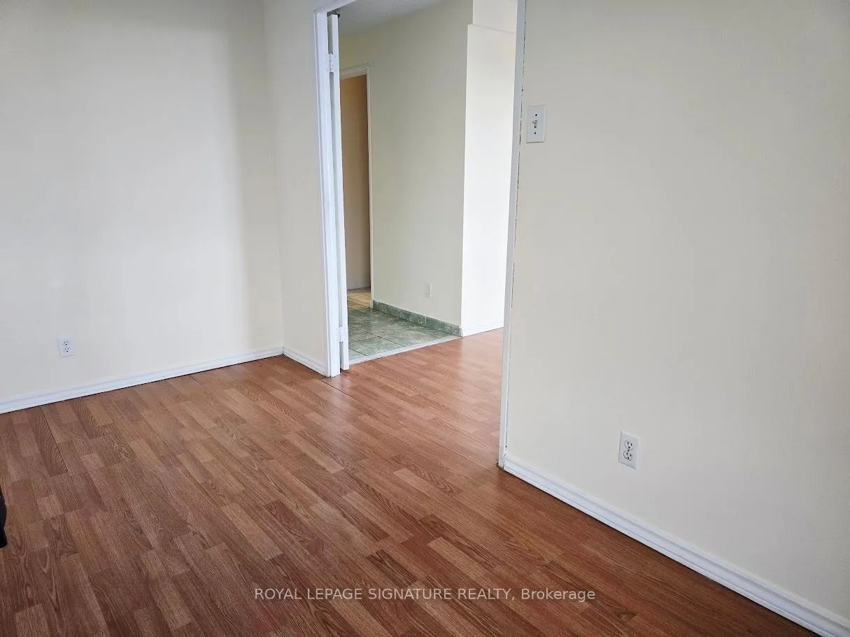 Photo 22 of Unit 213, 41 Markbrook Lane, Etobicoke, Mount Olive-Silverstone-Jamestown — HOMEH