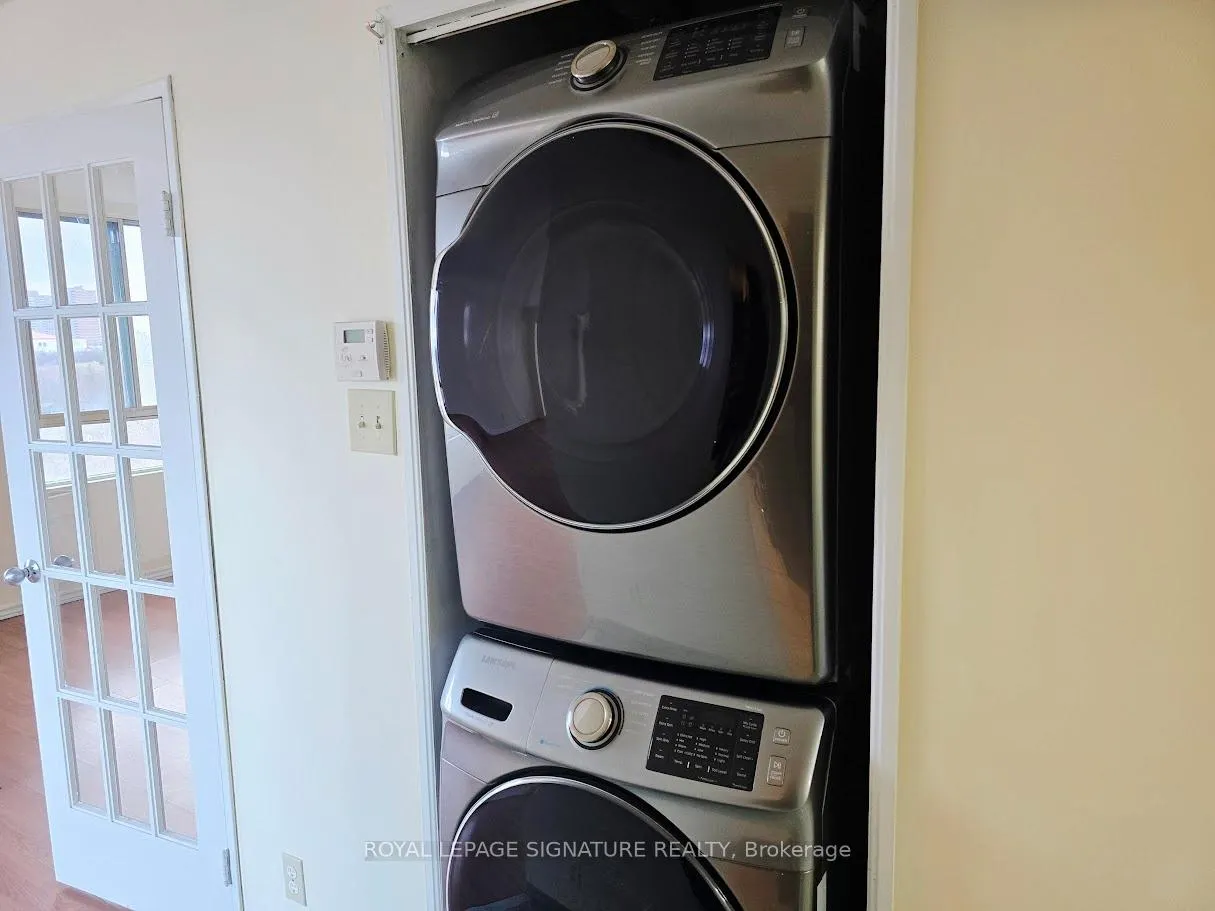 Photo 27 of Unit 213, 41 Markbrook Lane, Etobicoke, Mount Olive-Silverstone-Jamestown — HOMEH