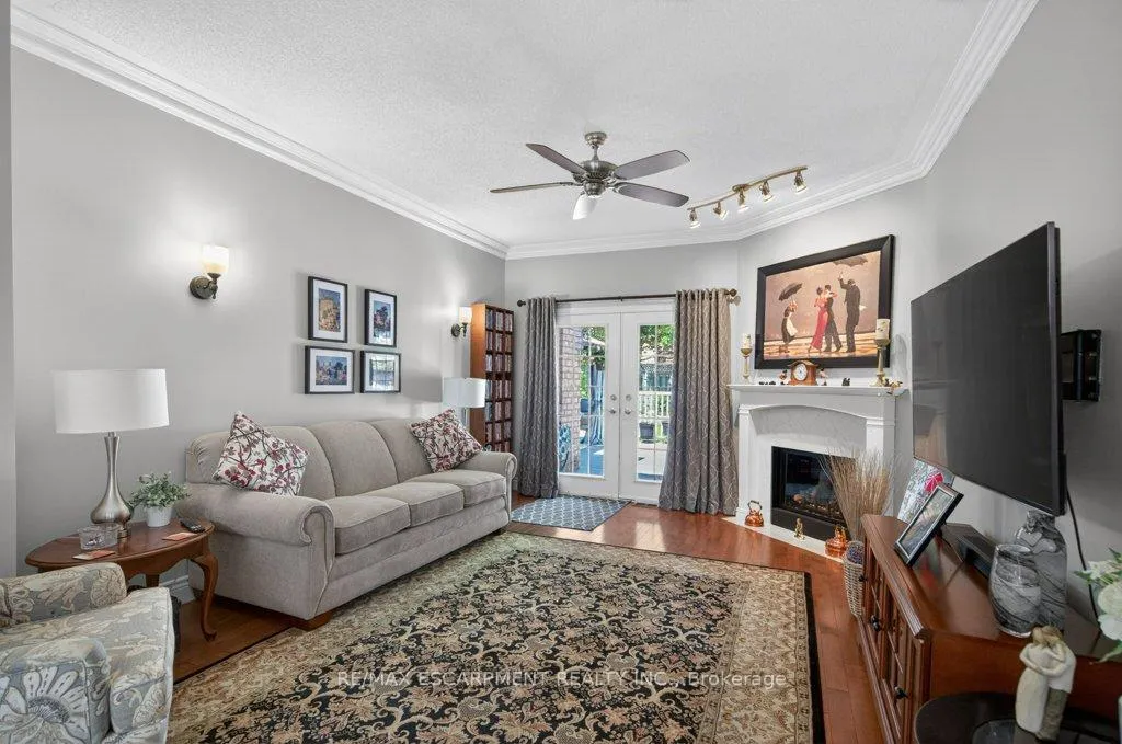 Photo 15 of 35 Pentland Road, Hamilton, Waterdown — HOMEH