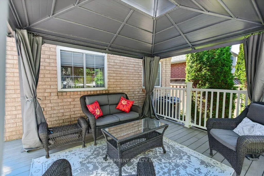 Photo 42 of 35 Pentland Road, Hamilton, Waterdown — HOMEH