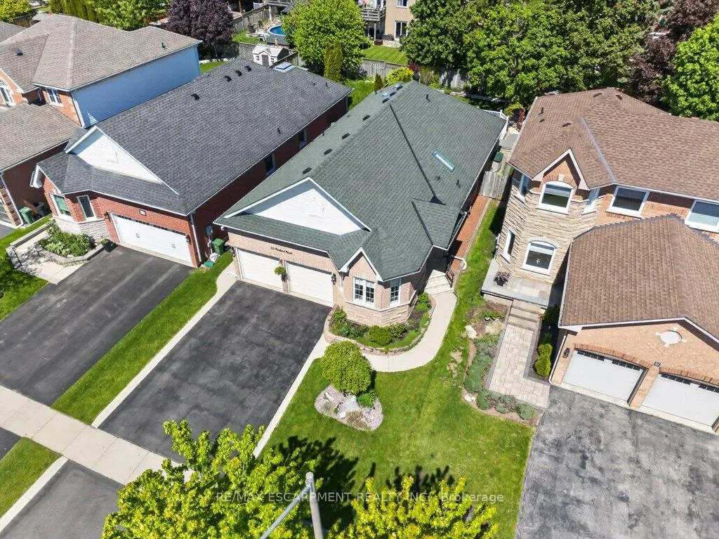 Photo 47 of 35 Pentland Road, Hamilton, Waterdown — HOMEH