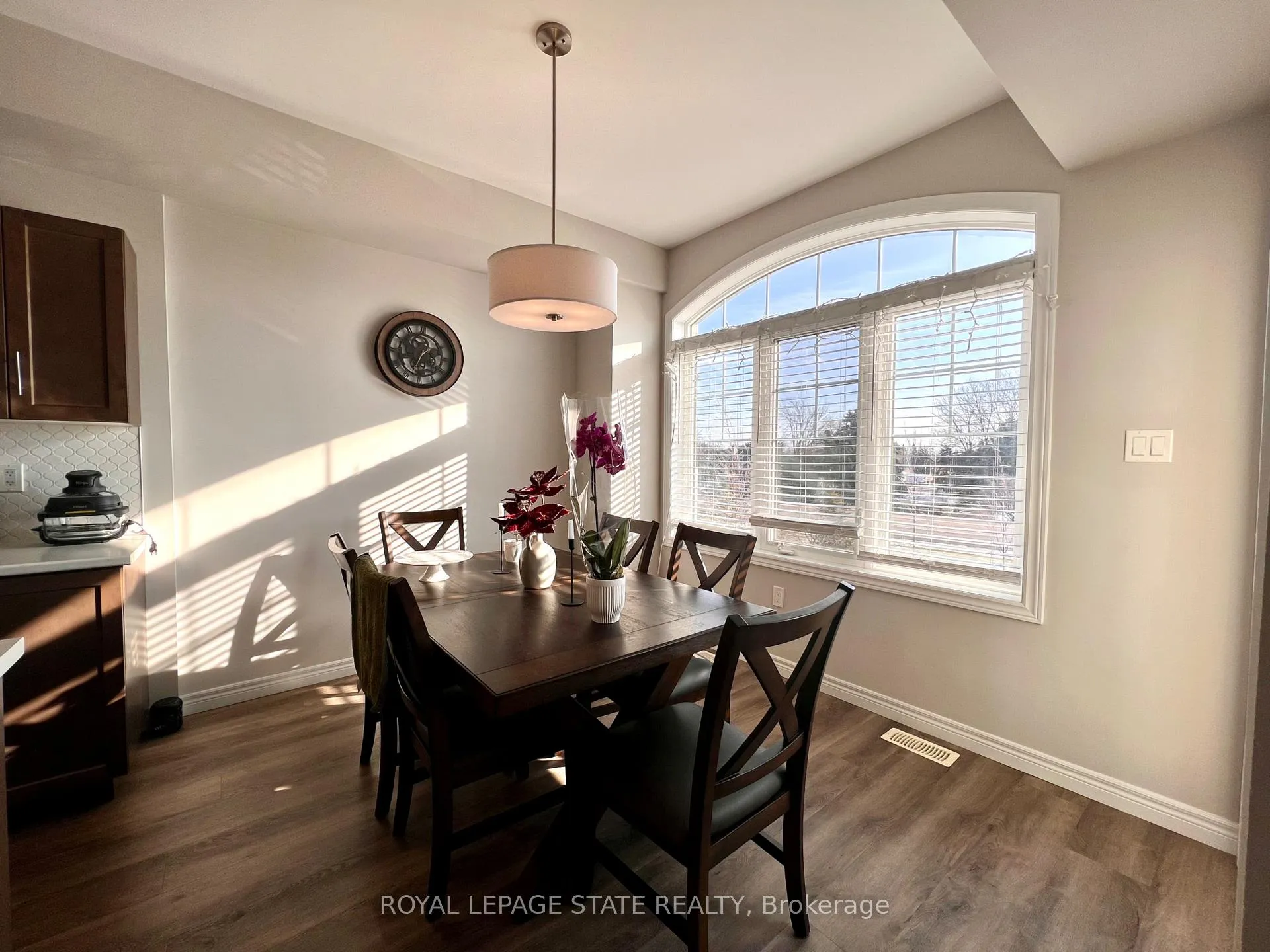 Photo 9 of 11 Pim Lane, Hamilton, Meadowlands — HOMEH