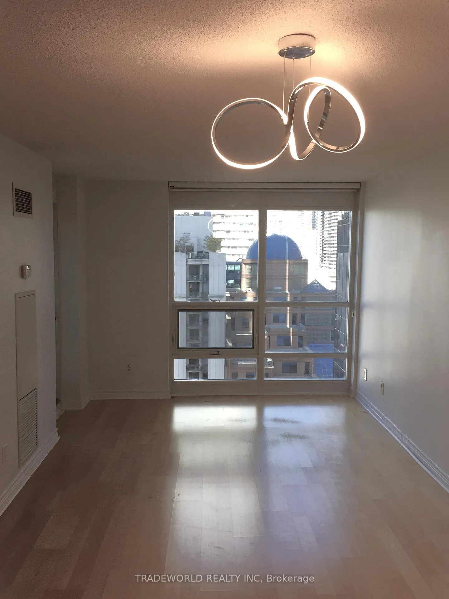 Photo 2 of Unit 1901, 763 Bay Street, Toronto, Bay Street Corridor — HOMEH