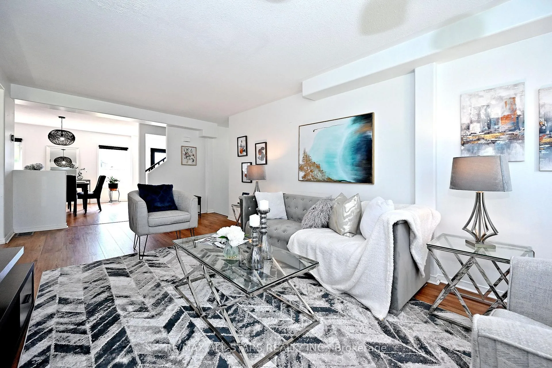 Photo 9 of 647 Trailview Drive, Peterborough, Ashburnham Ward 4 — HOMEH