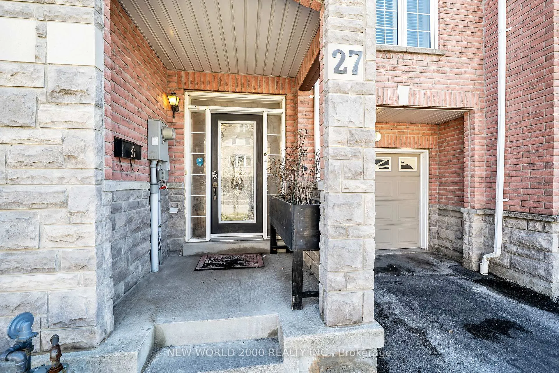 Photo 2 of 27 Stonewood Street, Ajax, South West — HOMEH
