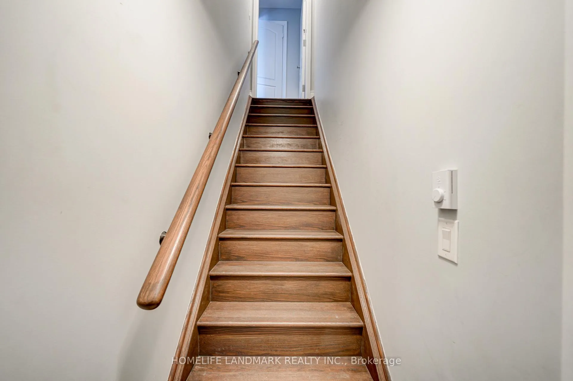 Photo 5 of Unit 2213, 10 Westmeath Lane N, Markham, Cornell — HOMEH