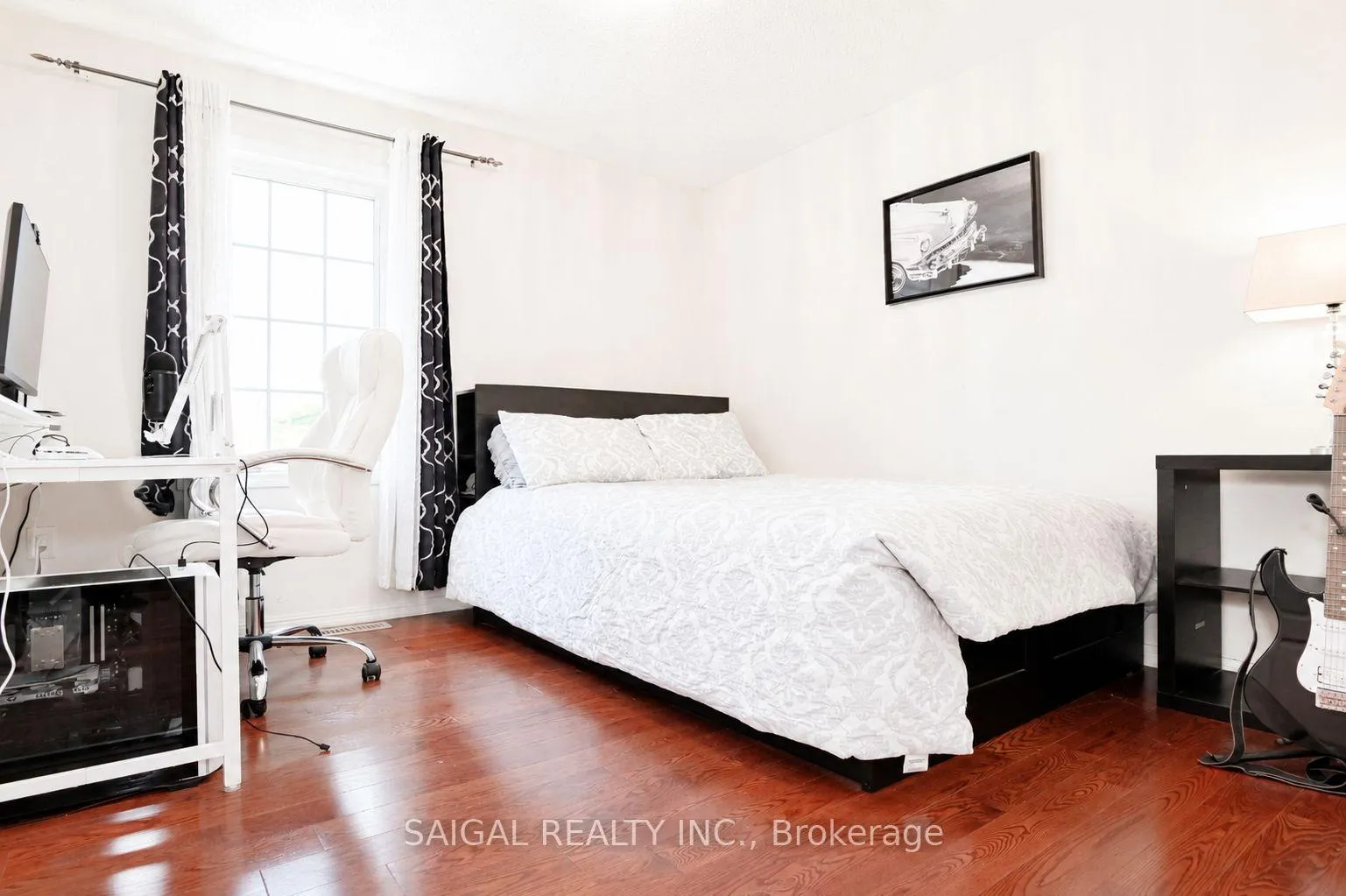 Photo 18 of 558 Hood Terrace, Milton, Coates — HOMEH