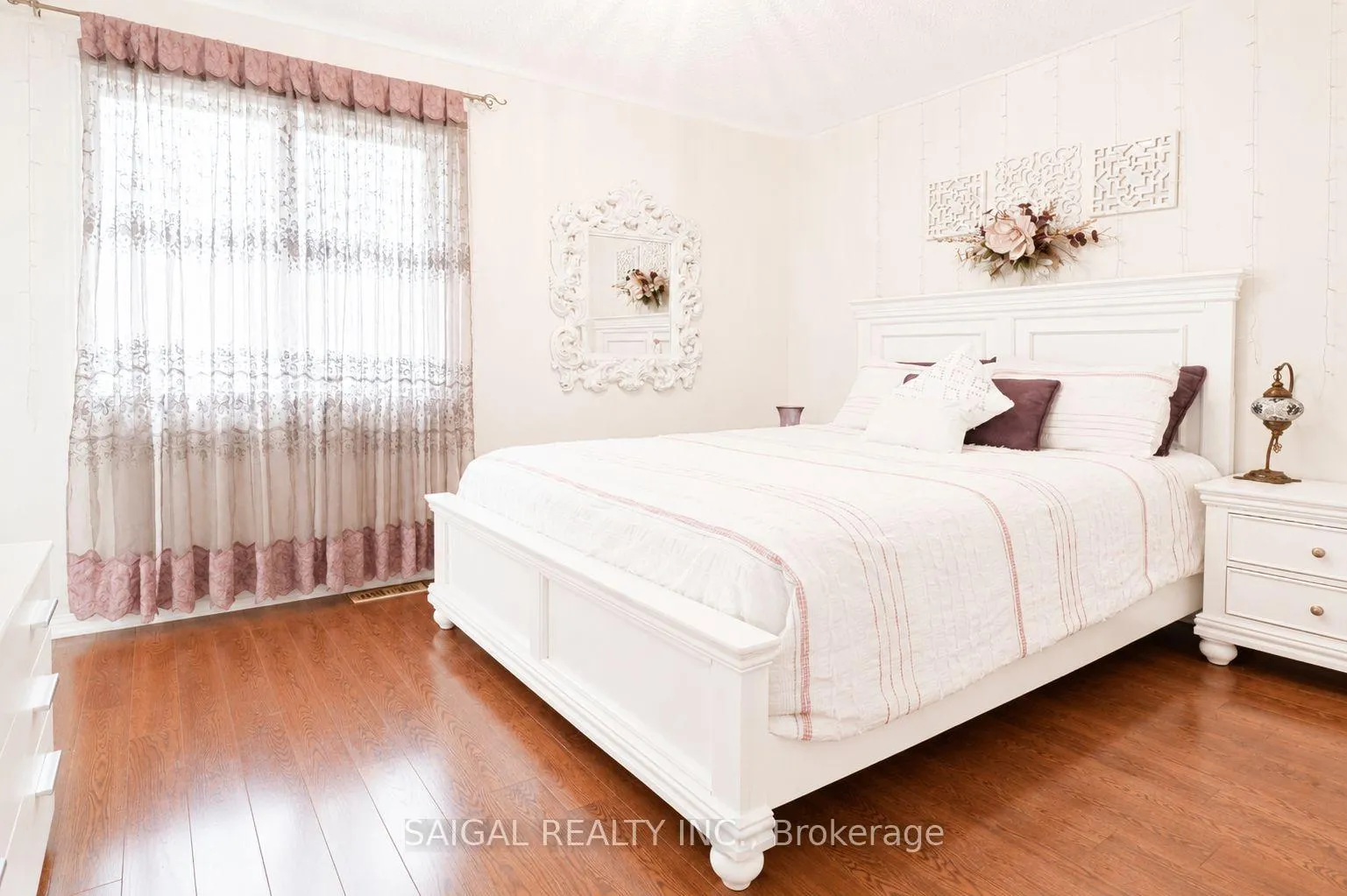 Photo 21 of 558 Hood Terrace, Milton, Coates — HOMEH