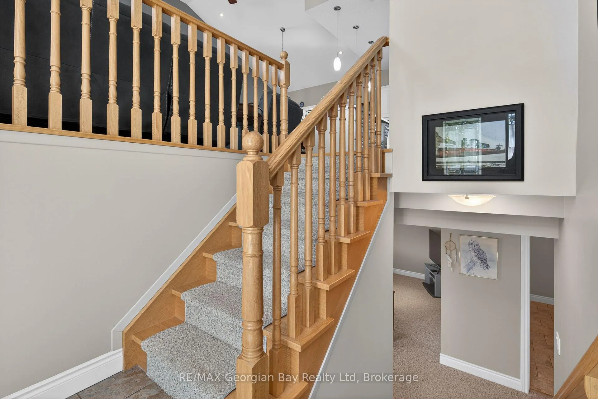Photo 4 of 656 Aberdeen Boulevard, Midland — HOMEH