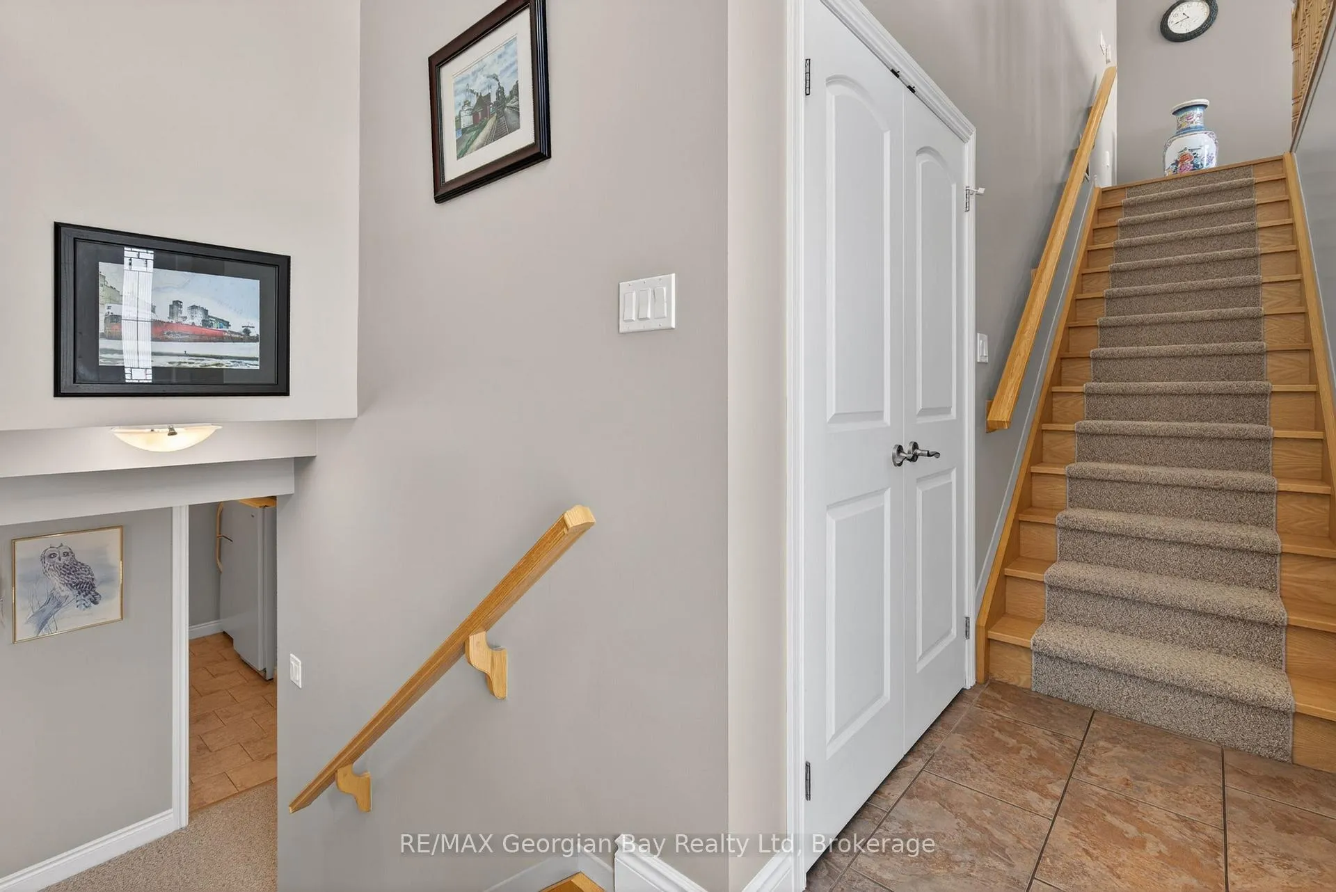 Photo 5 of 656 Aberdeen Boulevard, Midland — HOMEH