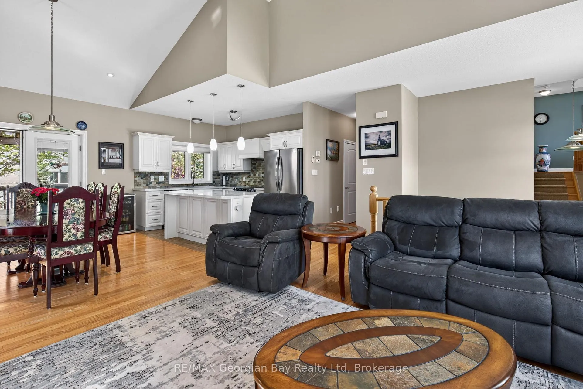 Photo 13 of 656 Aberdeen Boulevard, Midland — HOMEH