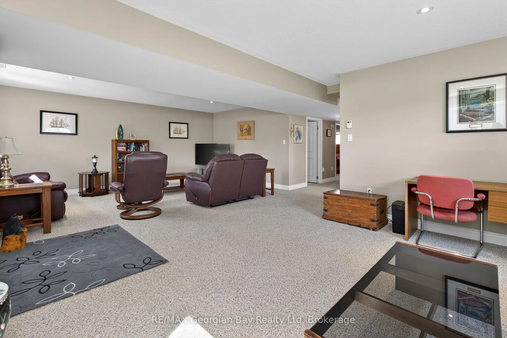 Photo 22 of 656 Aberdeen Boulevard, Midland — HOMEH