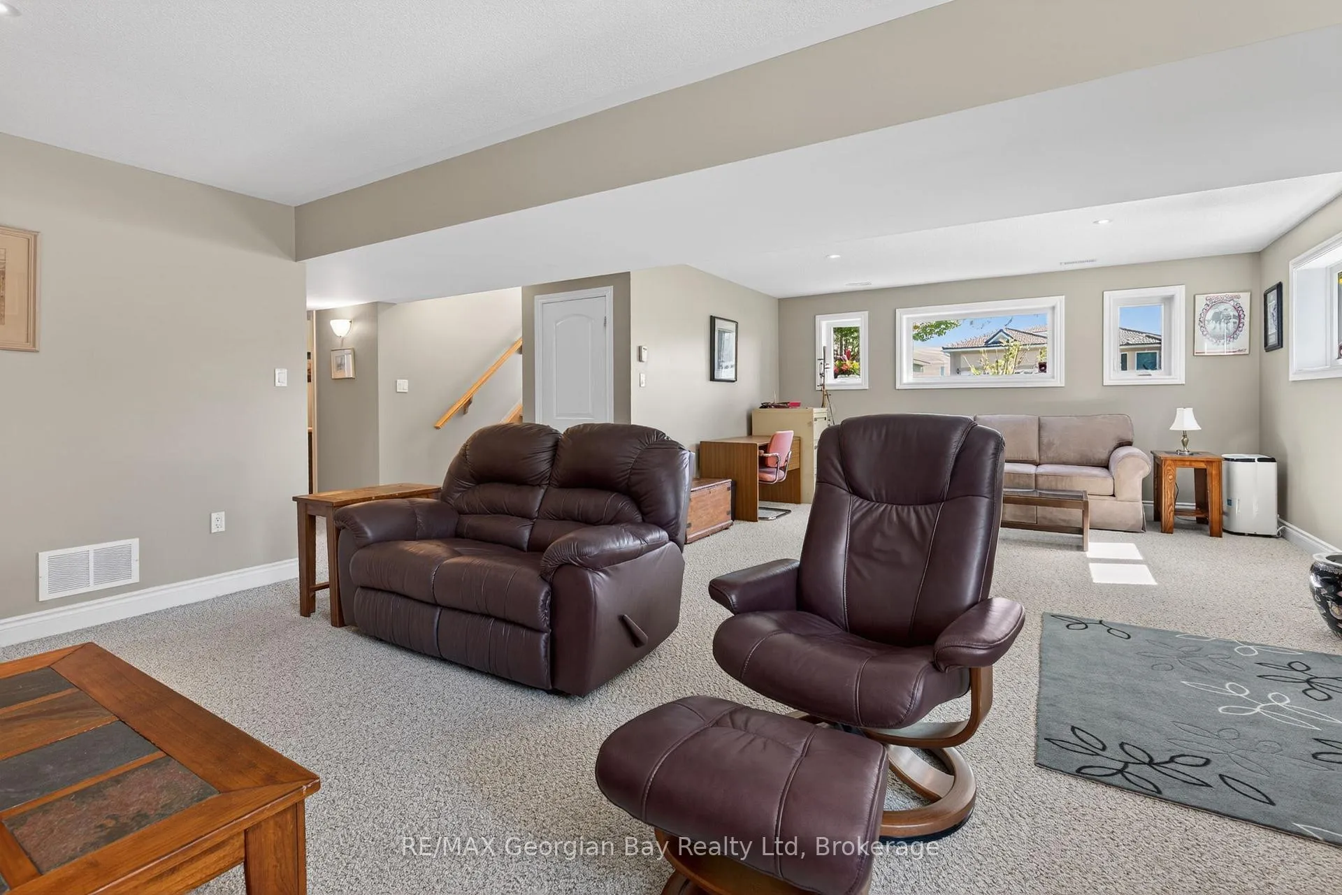 Photo 23 of 656 Aberdeen Boulevard, Midland — HOMEH