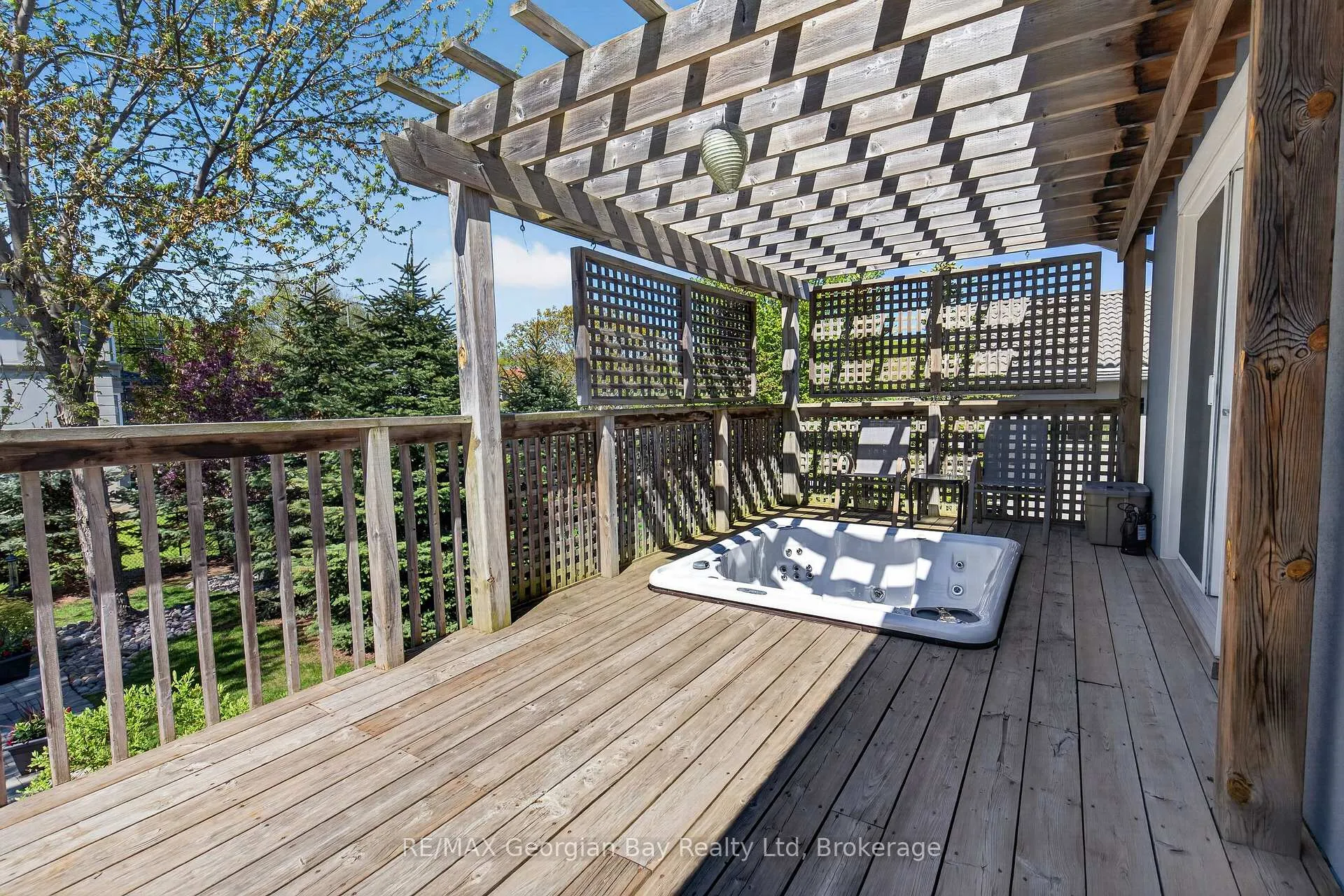 Photo 34 of 656 Aberdeen Boulevard, Midland — HOMEH