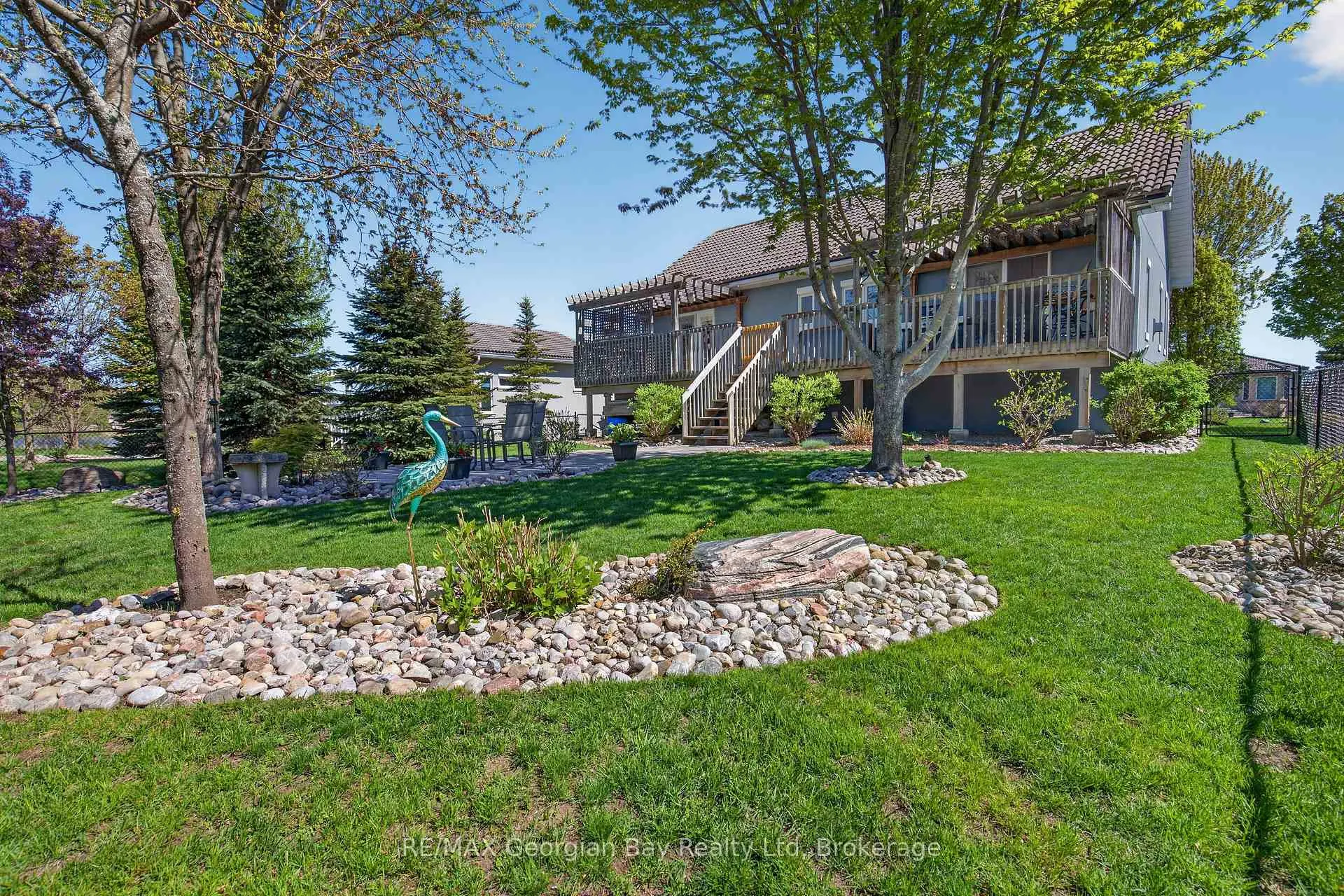 Photo 37 of 656 Aberdeen Boulevard, Midland — HOMEH