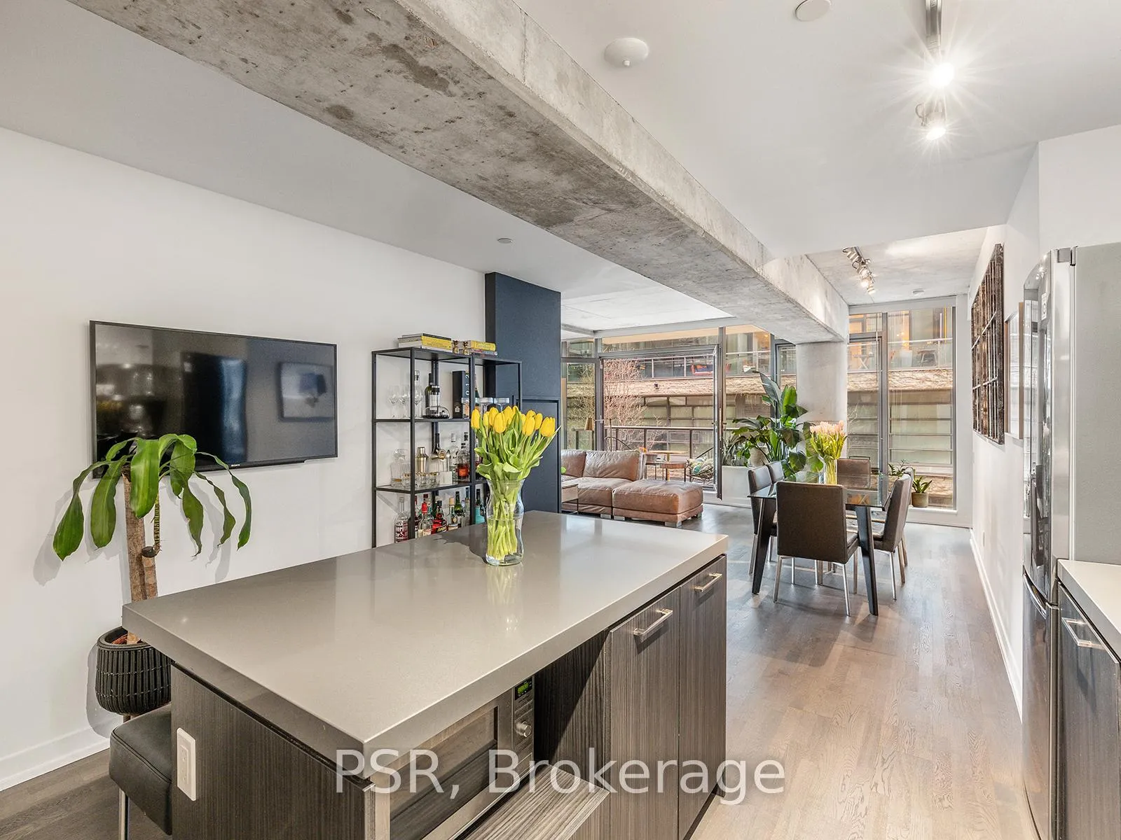 Photo 7 of Unit 203, 560 King Street W, Toronto, Waterfront Communities — HOMEH