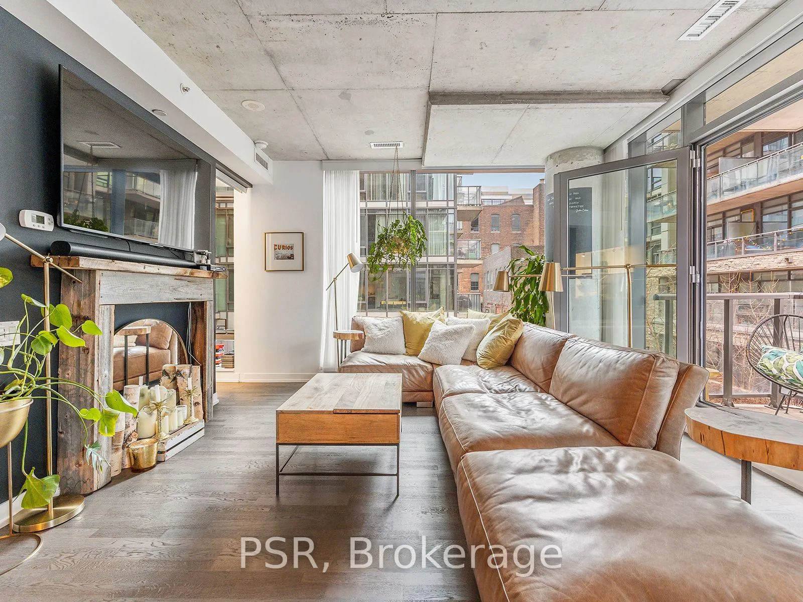 Photo 9 of Unit 203, 560 King Street W, Toronto, Waterfront Communities — HOMEH