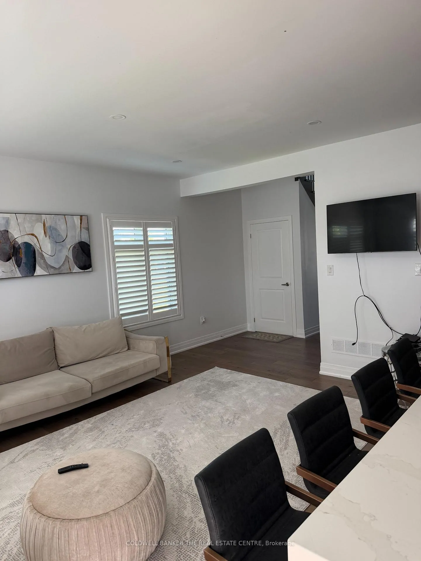 Photo 7 of Unit UPPER, 25 Disney Court, Whitby, Williamsburg — HOMEH