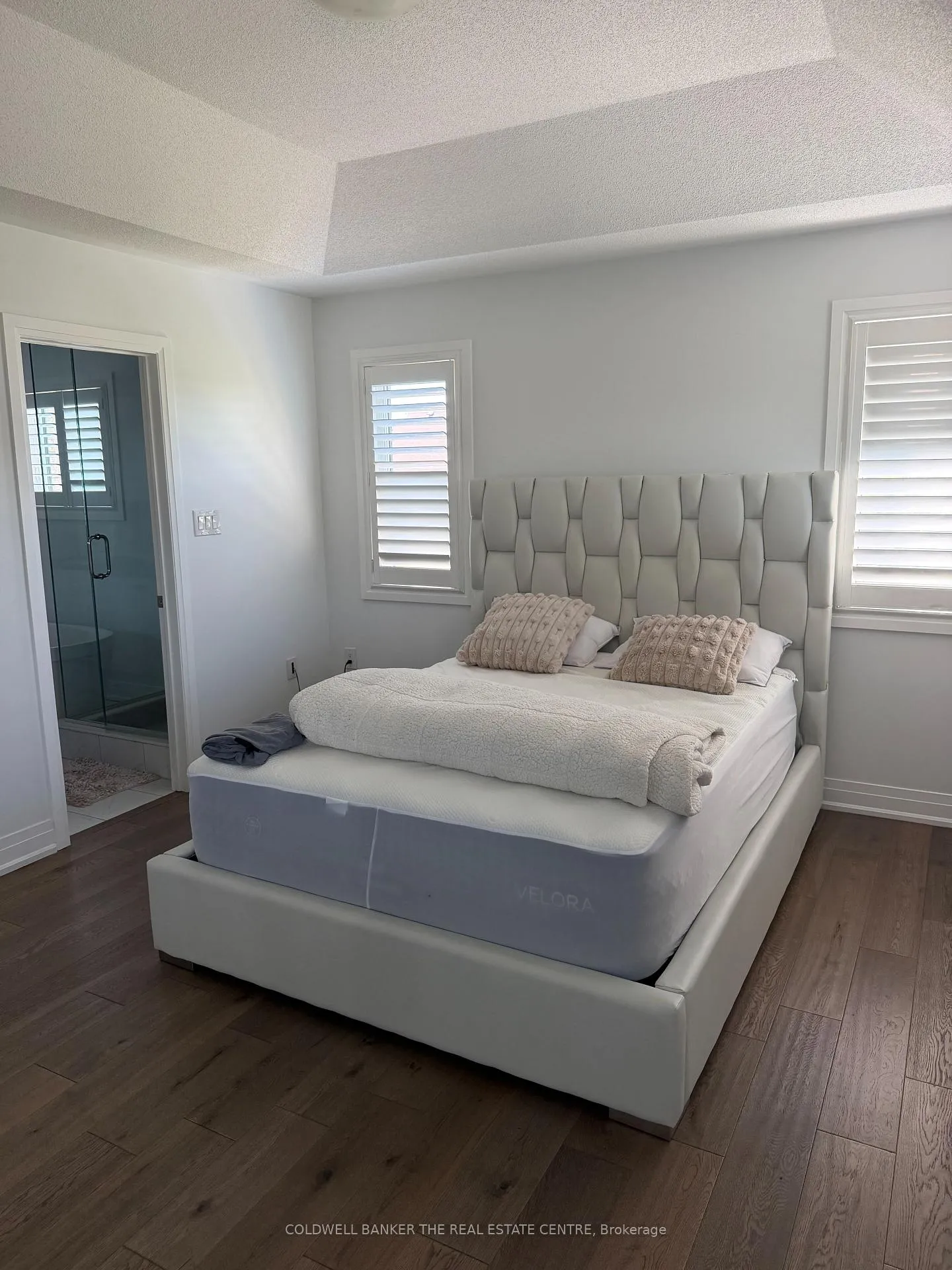 Photo 8 of Unit UPPER, 25 Disney Court, Whitby, Williamsburg — HOMEH