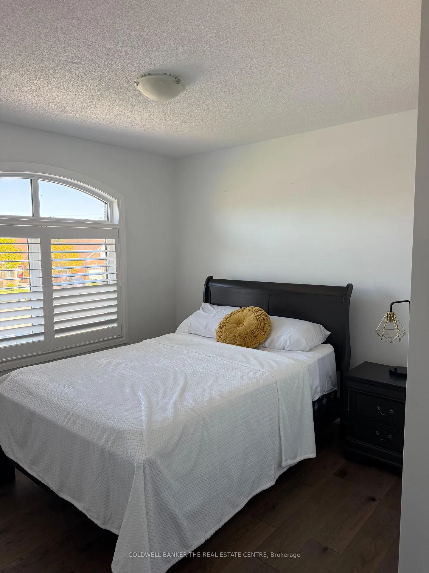 Photo 12 of Unit UPPER, 25 Disney Court, Whitby, Williamsburg — HOMEH