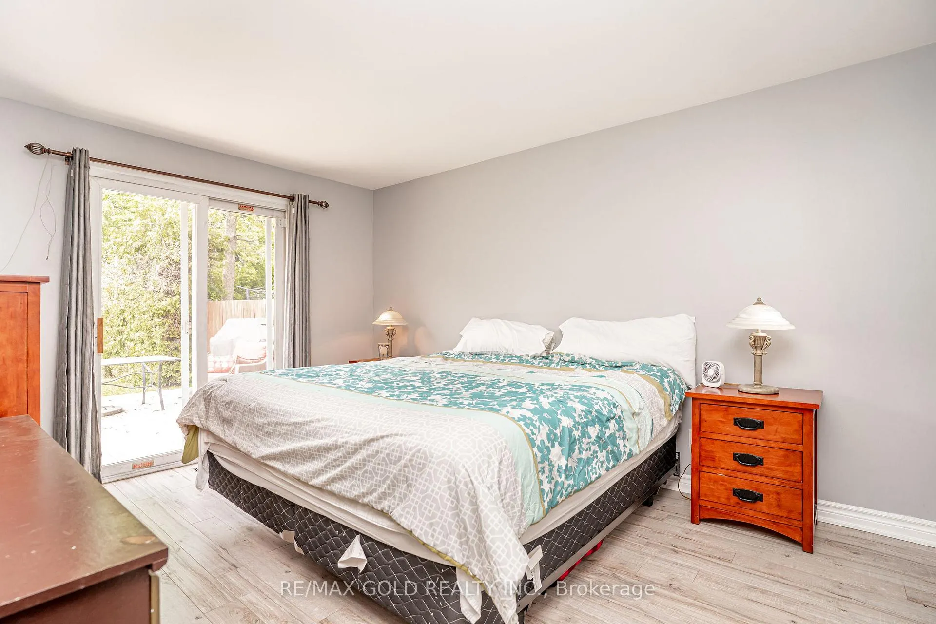 Photo 18 of 29 Duke Road, Brampton, Southgate — HOMEH