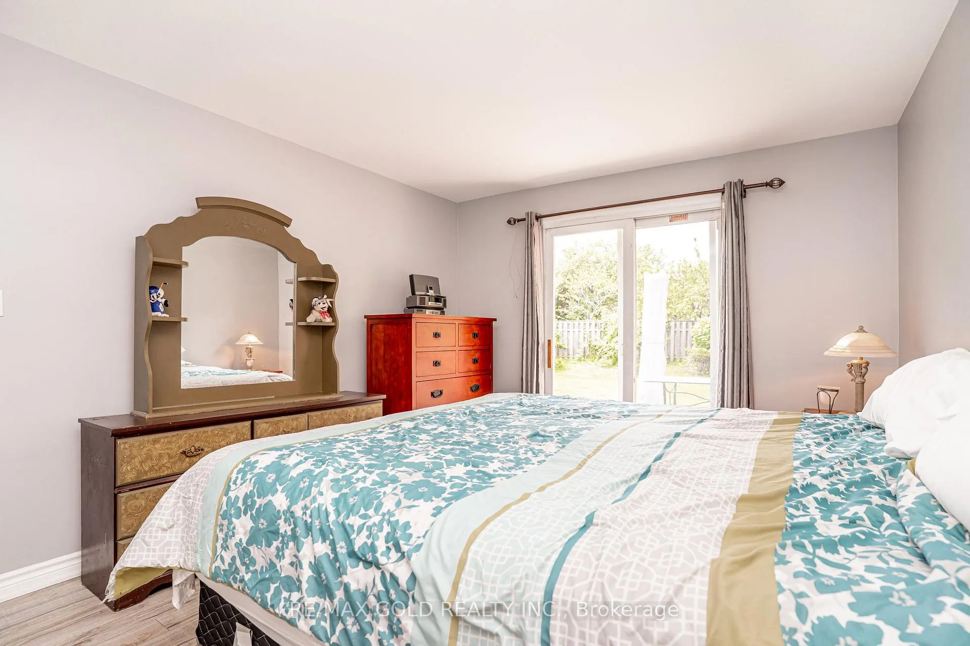 Photo 19 of 29 Duke Road, Brampton, Southgate — HOMEH
