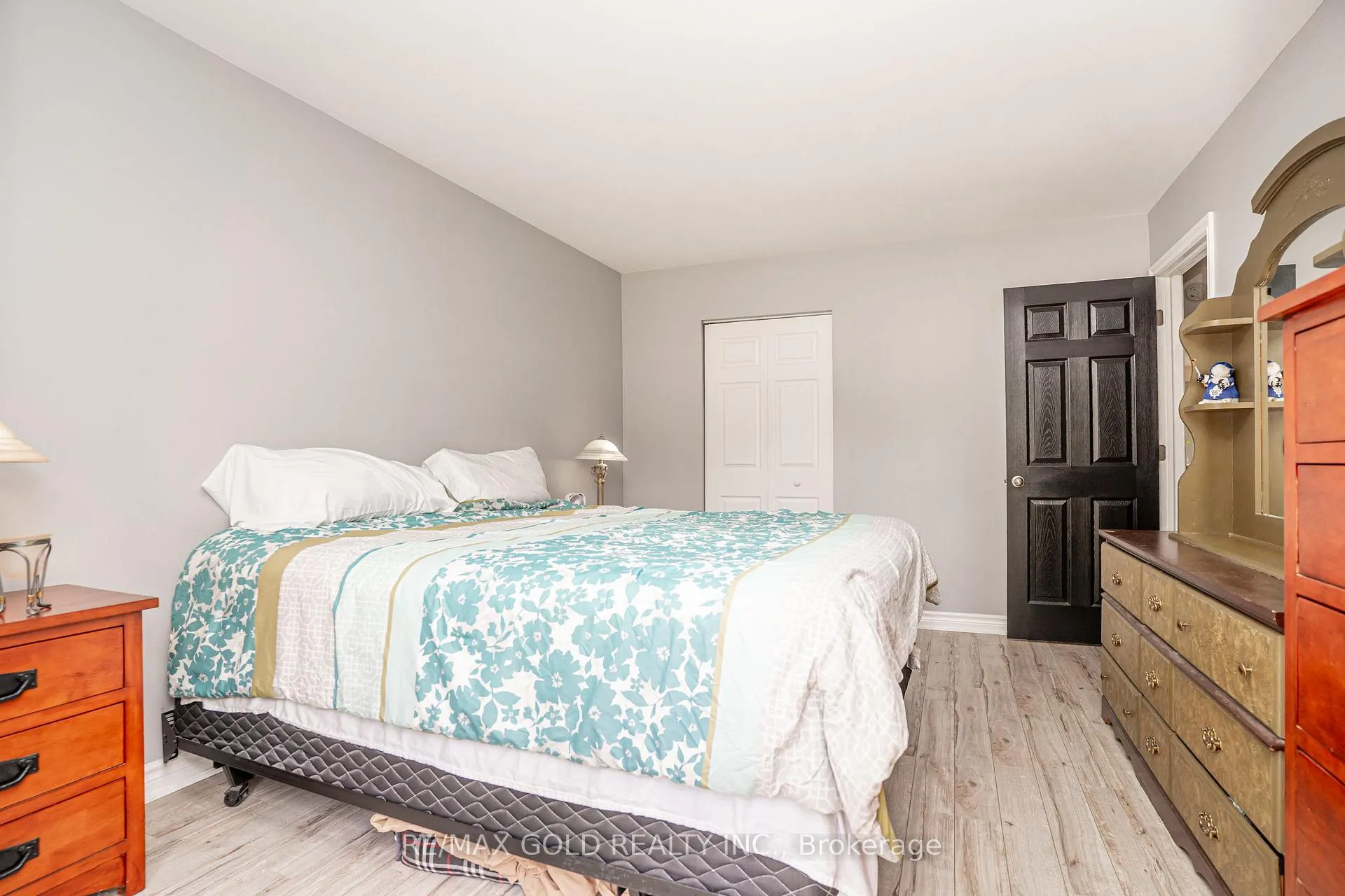 Photo 20 of 29 Duke Road, Brampton, Southgate — HOMEH