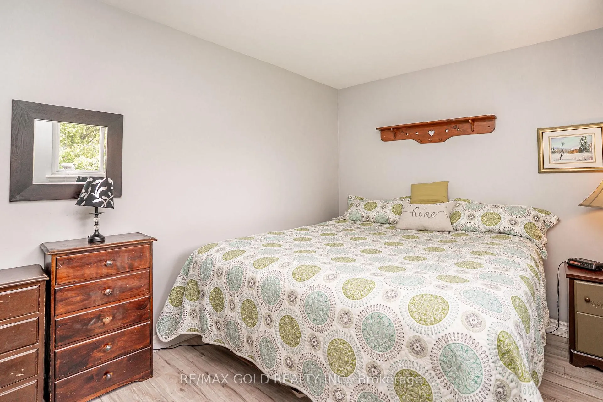 Photo 24 of 29 Duke Road, Brampton, Southgate — HOMEH