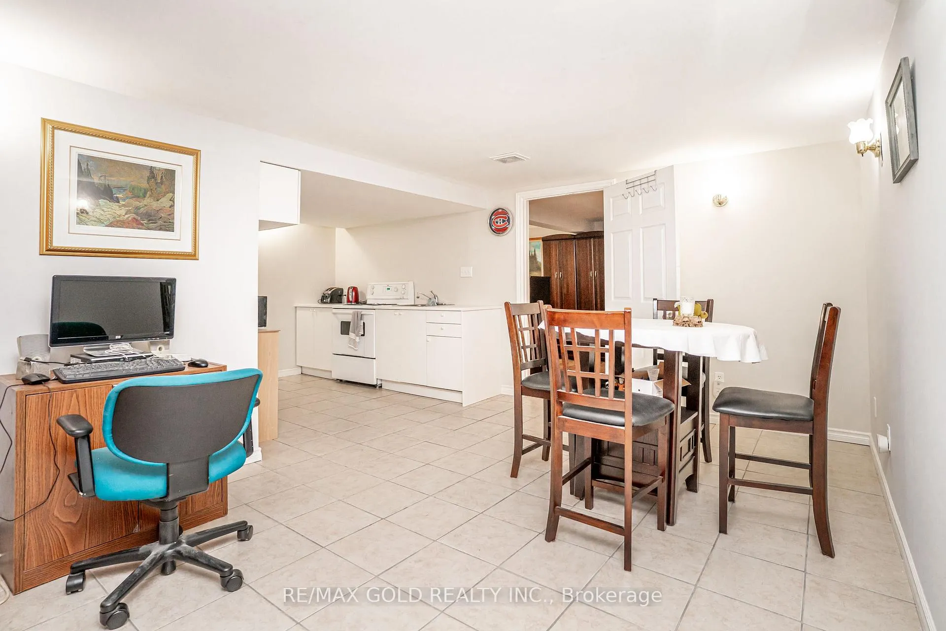 Photo 30 of 29 Duke Road, Brampton, Southgate — HOMEH
