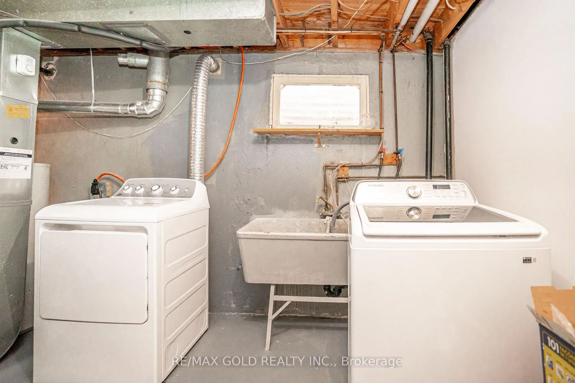 Photo 36 of 29 Duke Road, Brampton, Southgate — HOMEH
