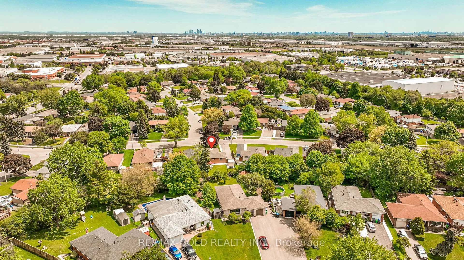 Photo 48 of 29 Duke Road, Brampton, Southgate — HOMEH